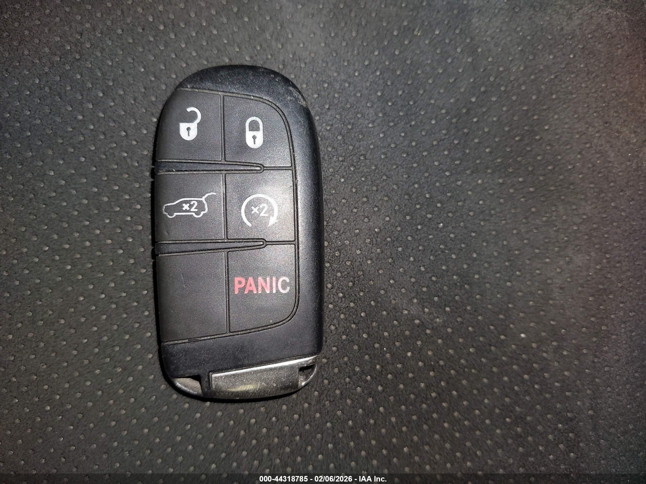 JEEP GRAND image 11