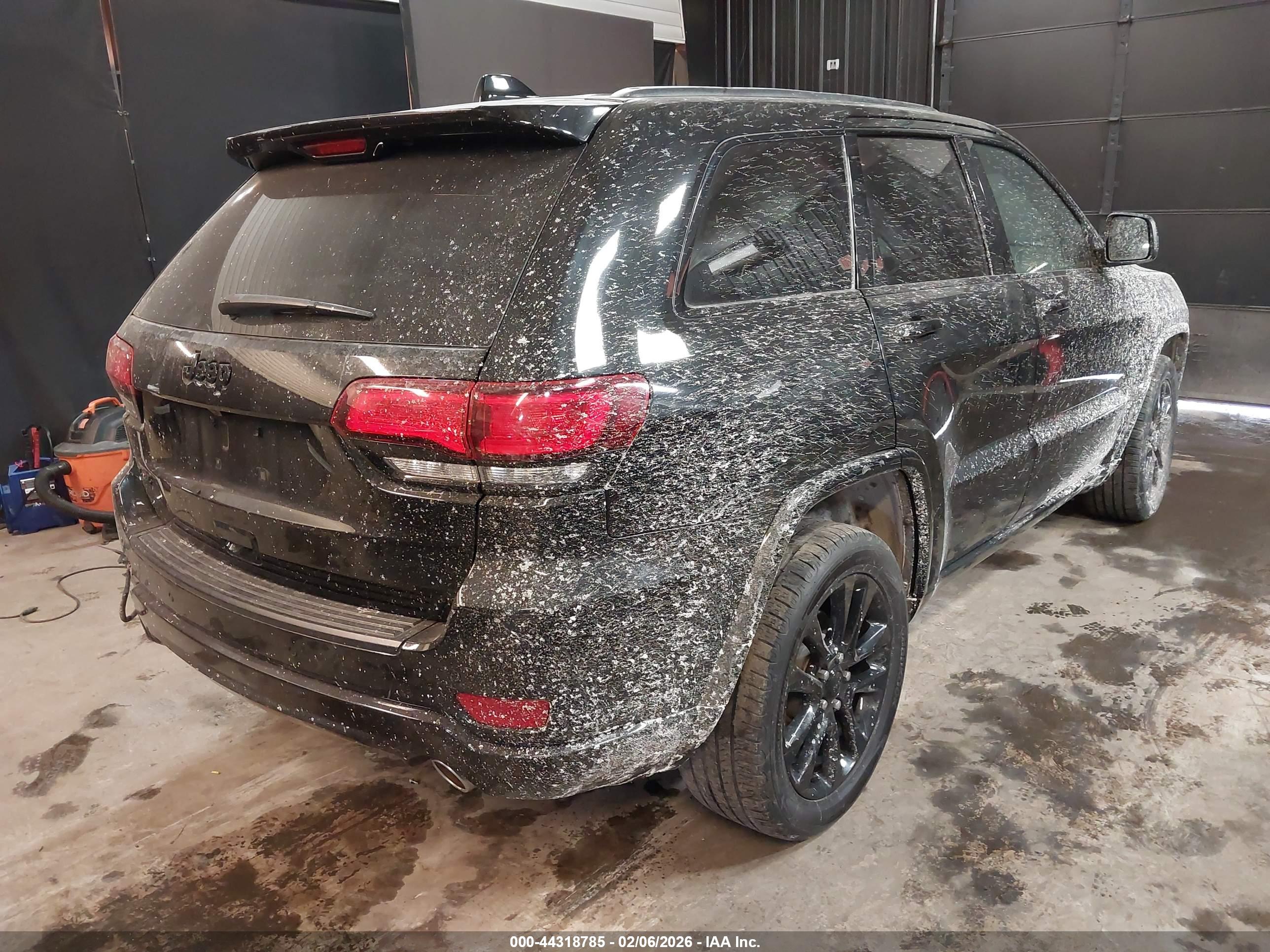 JEEP GRAND image 4