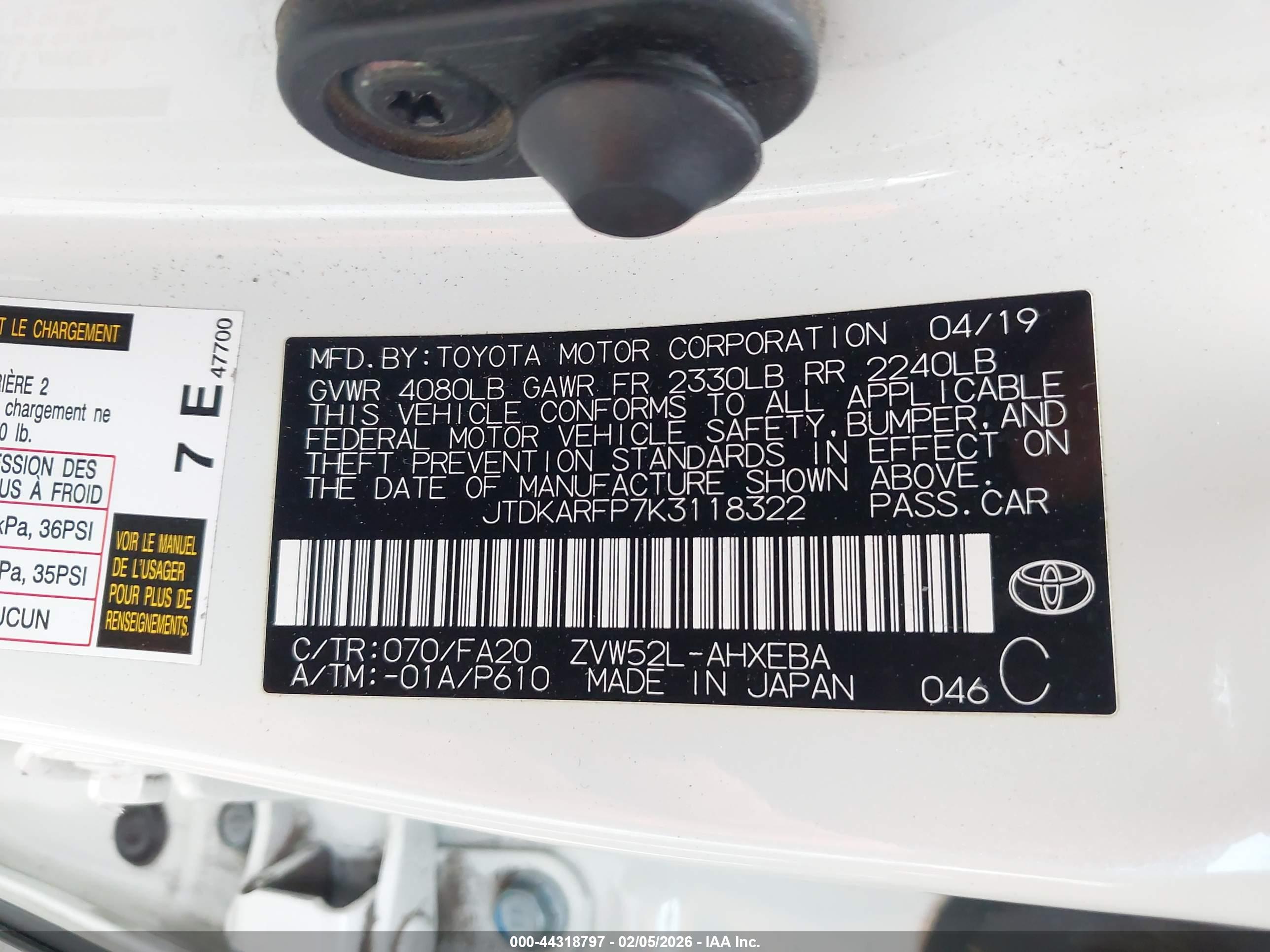 TOYOTA PRIUS image 9