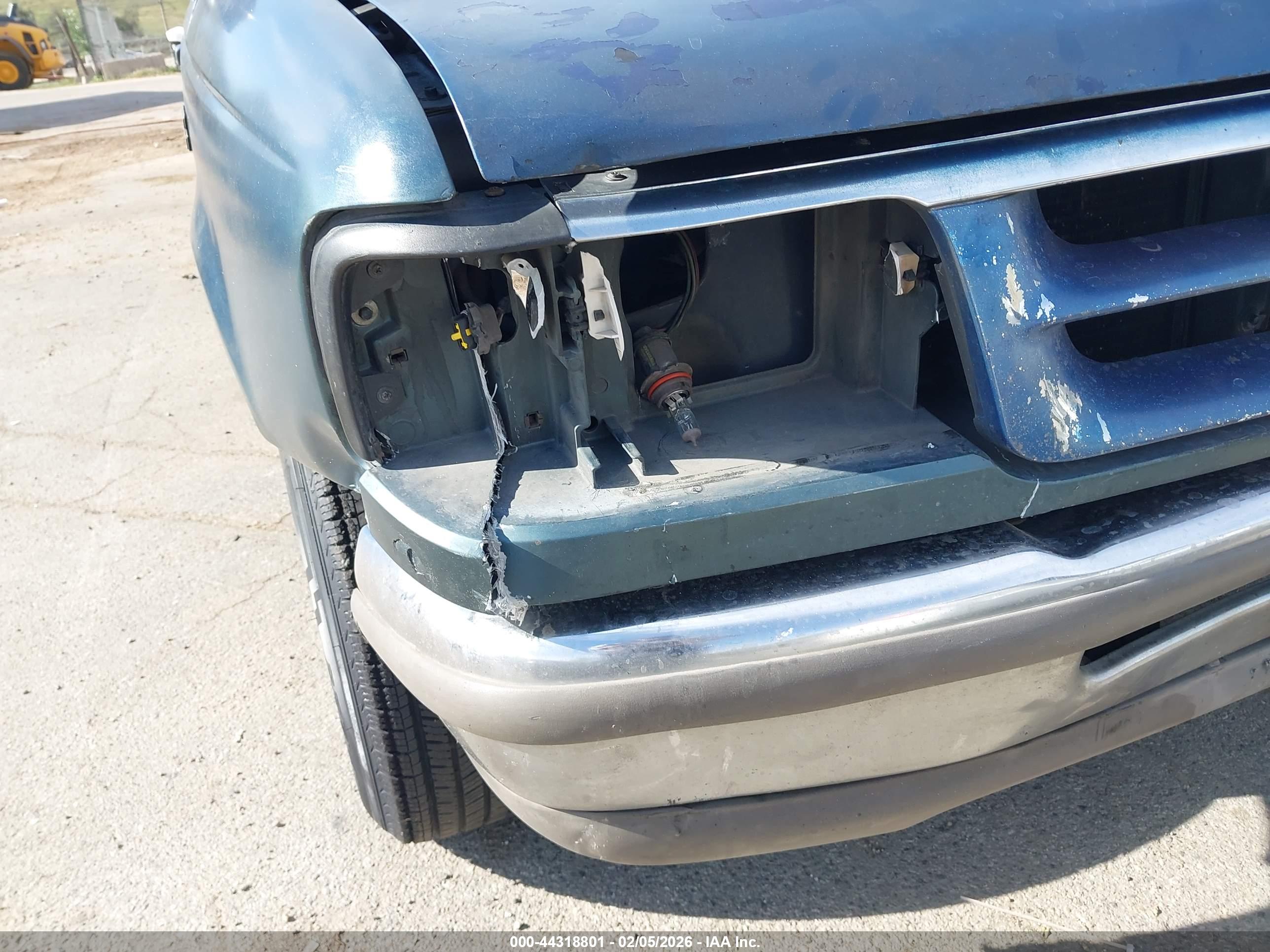 FORD RANGER image 6