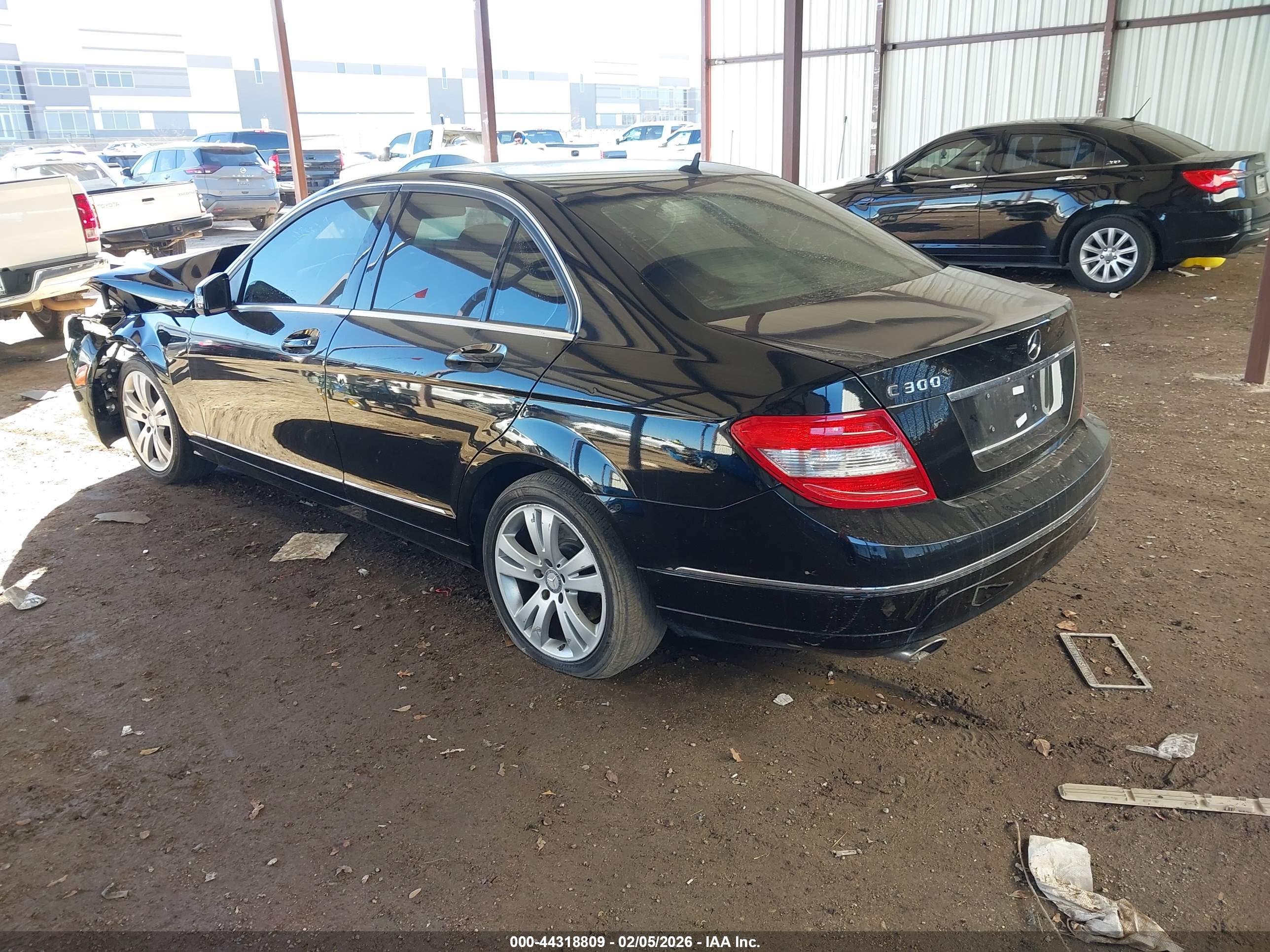MERCEDES-BENZ C image 3