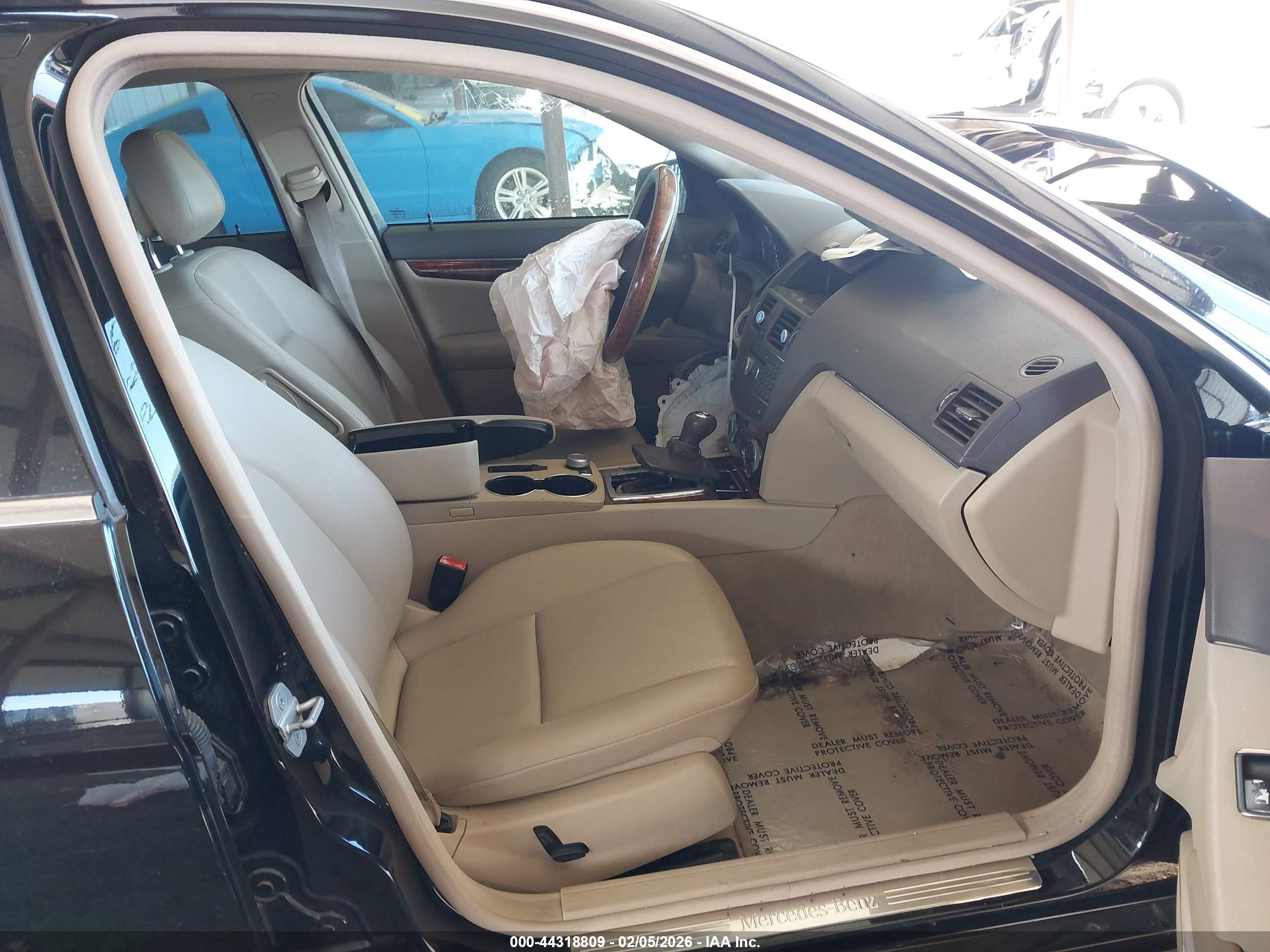 MERCEDES-BENZ C image 5