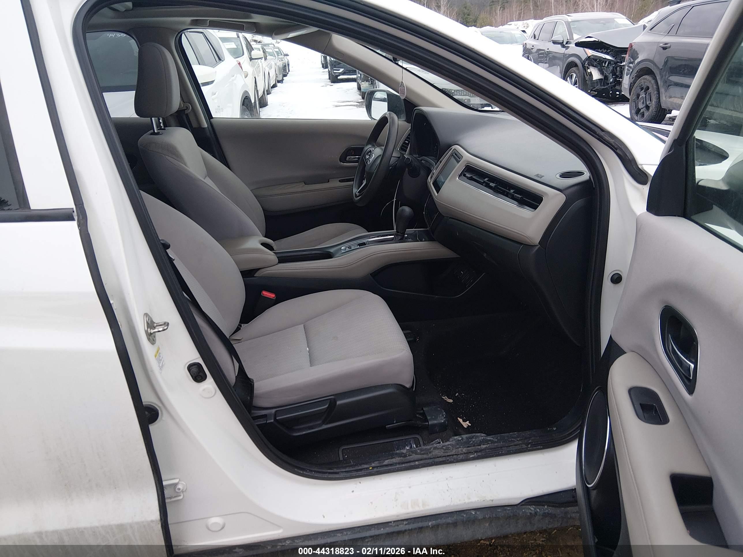 HONDA HR-V image 5
