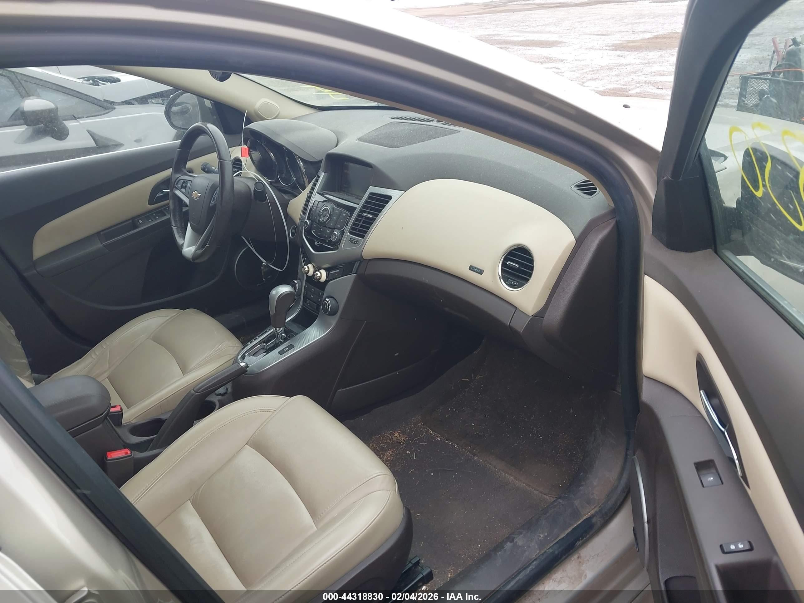 CHEVROLET CRUZE image 5