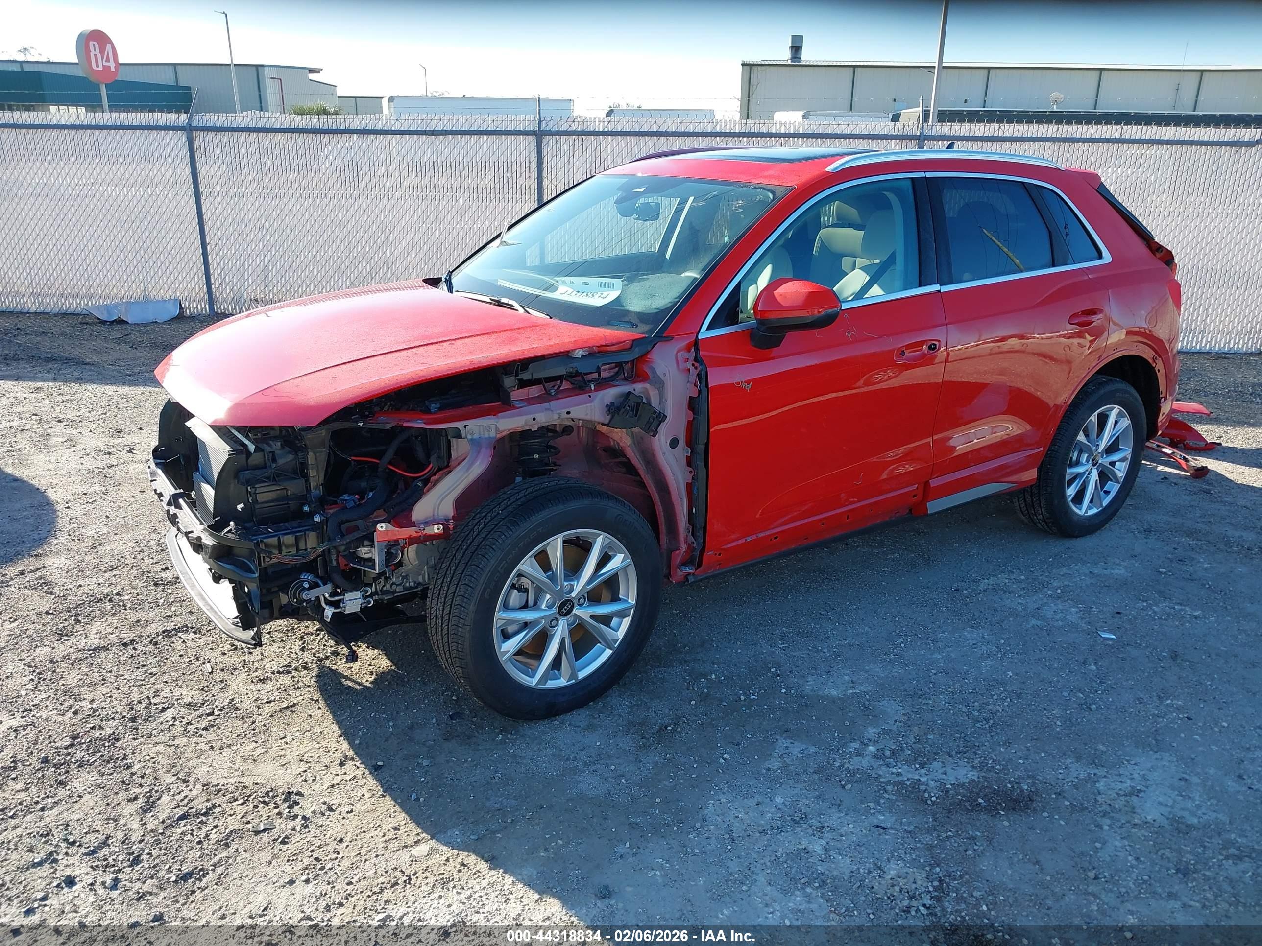 AUDI Q3 image 2