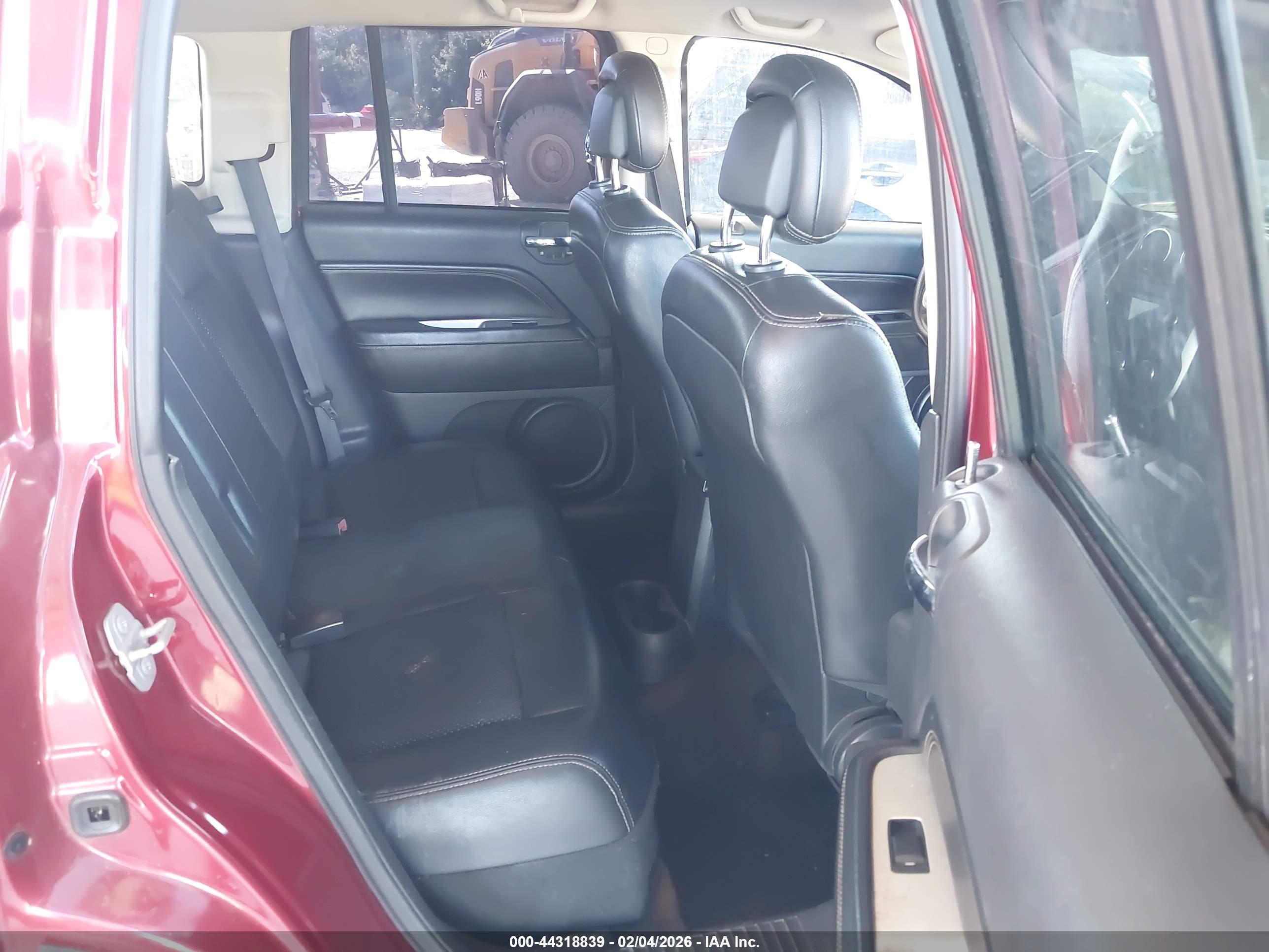 JEEP COMPASS image 8