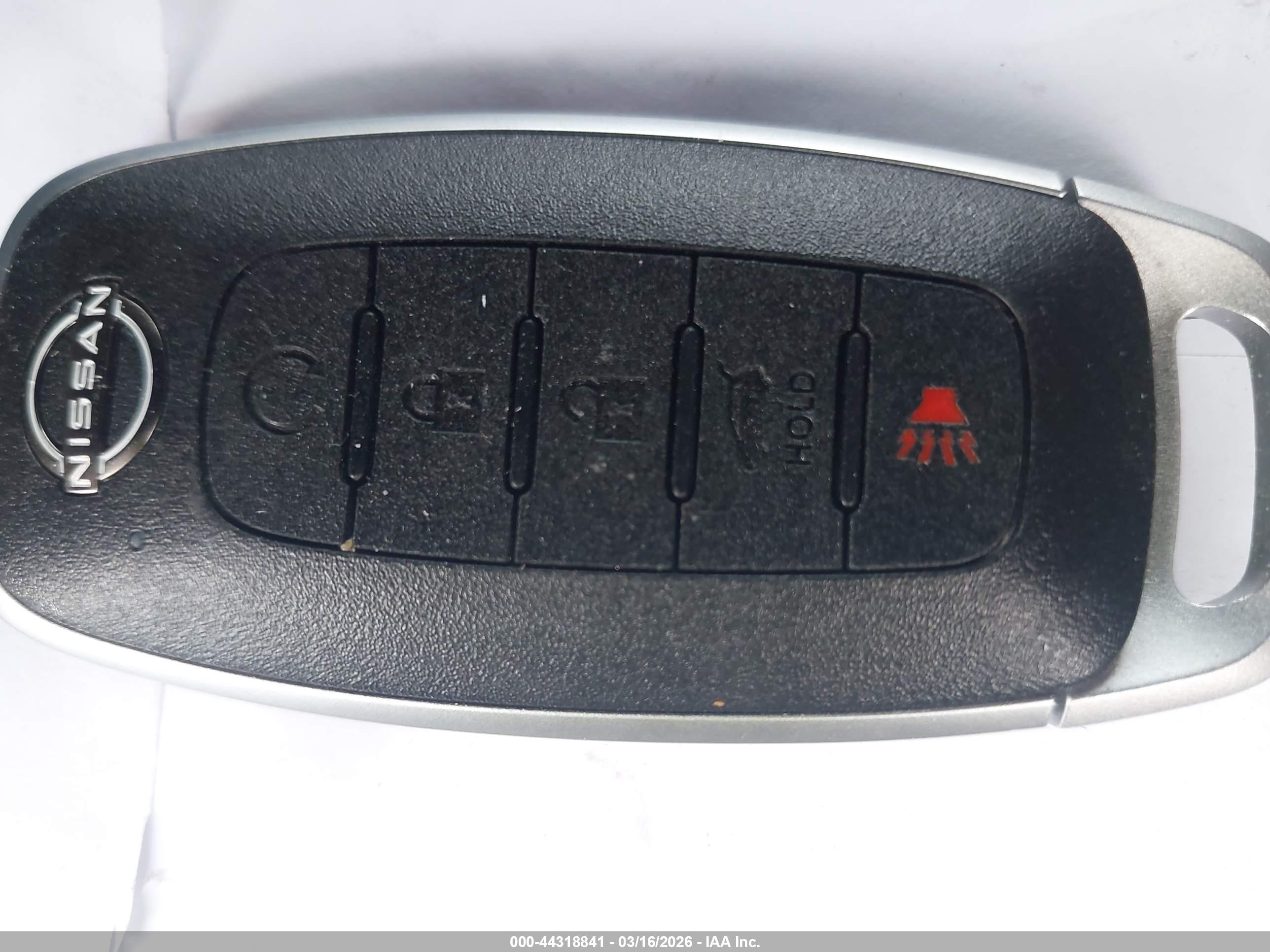 NISSAN PATHFINDER image 11