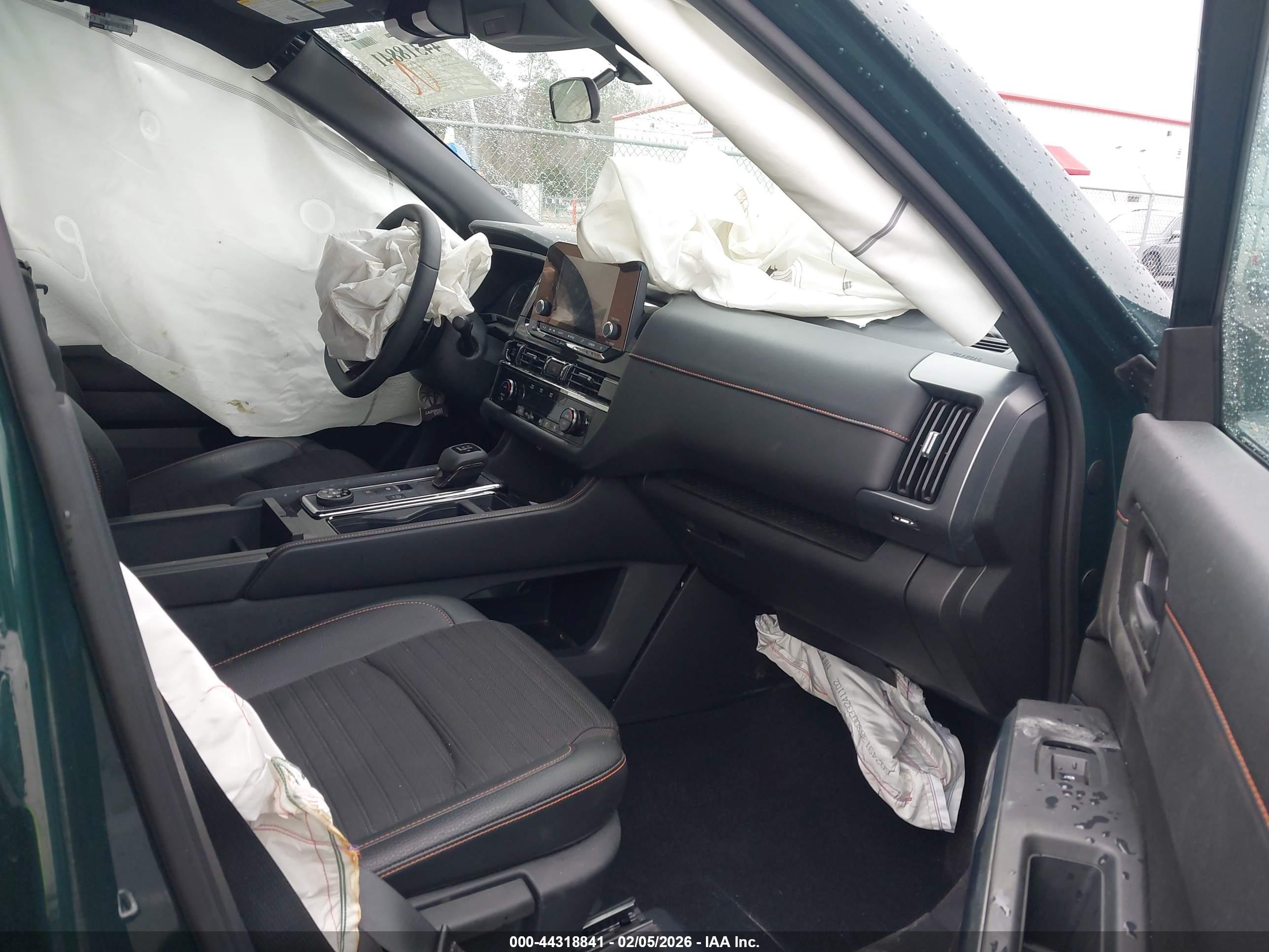 NISSAN PATHFINDER image 5