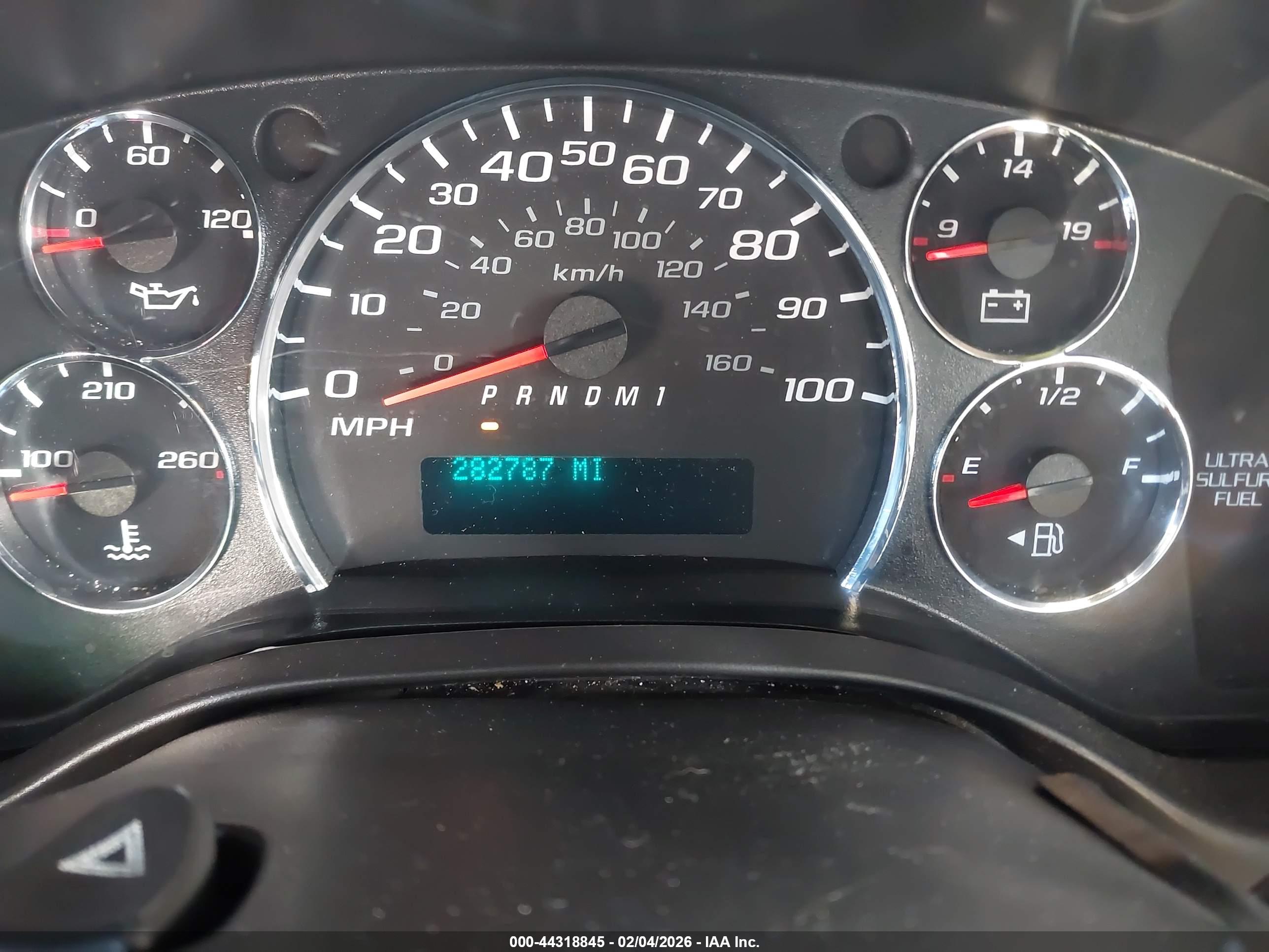 CHEVROLET EXPRESS image 6