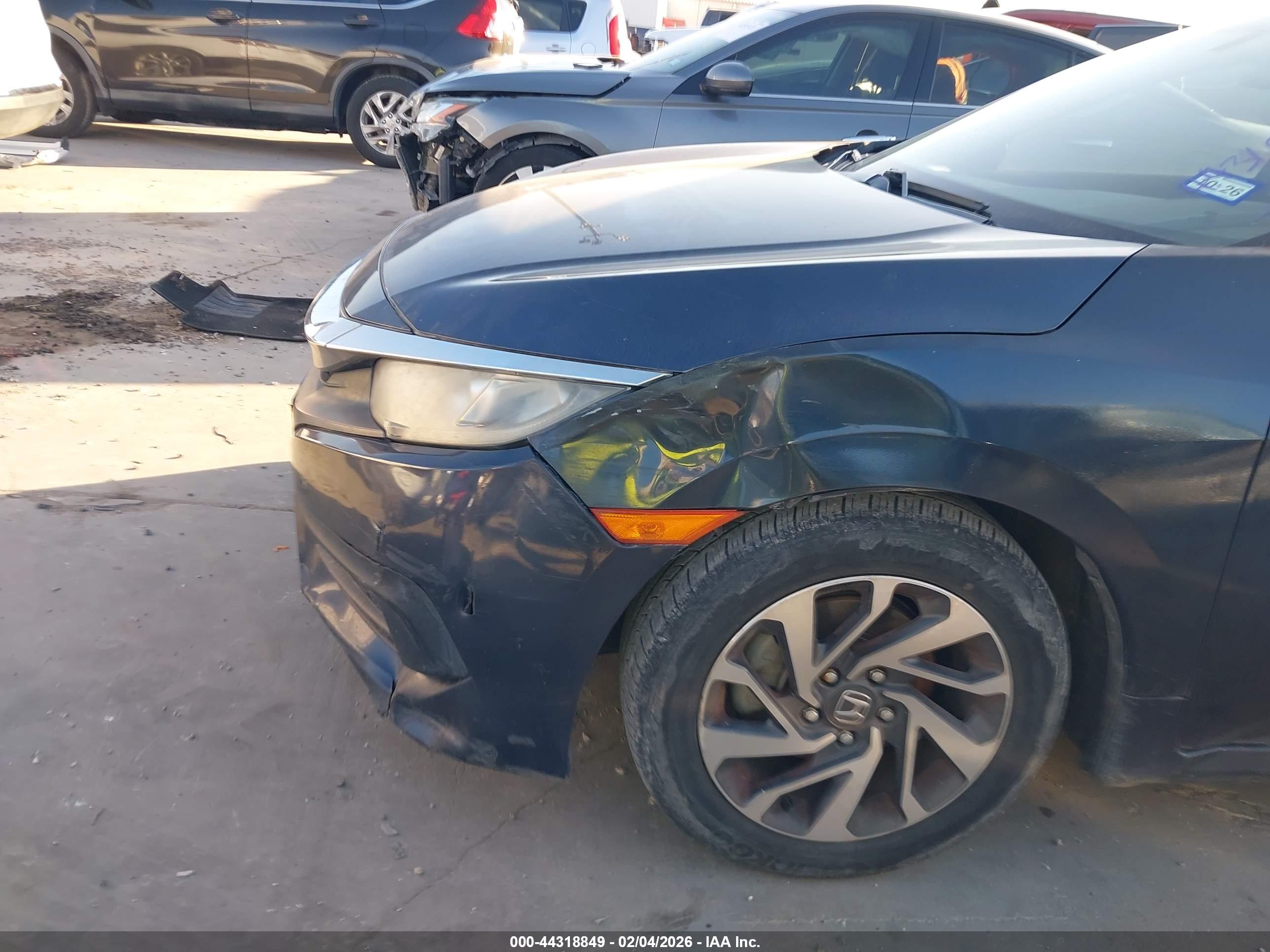 HONDA CIVIC image 6