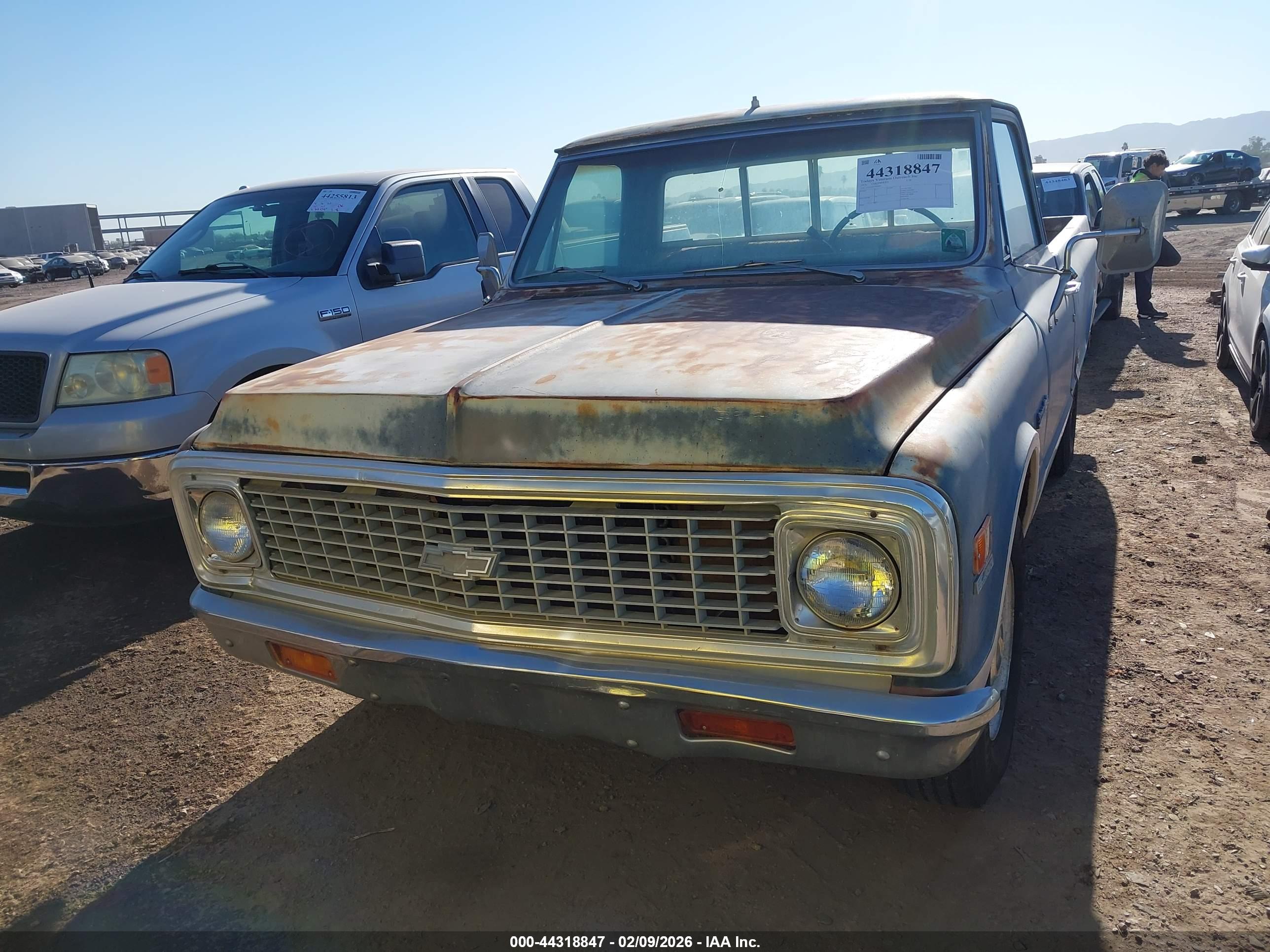 CHEVROLET C20 image 6