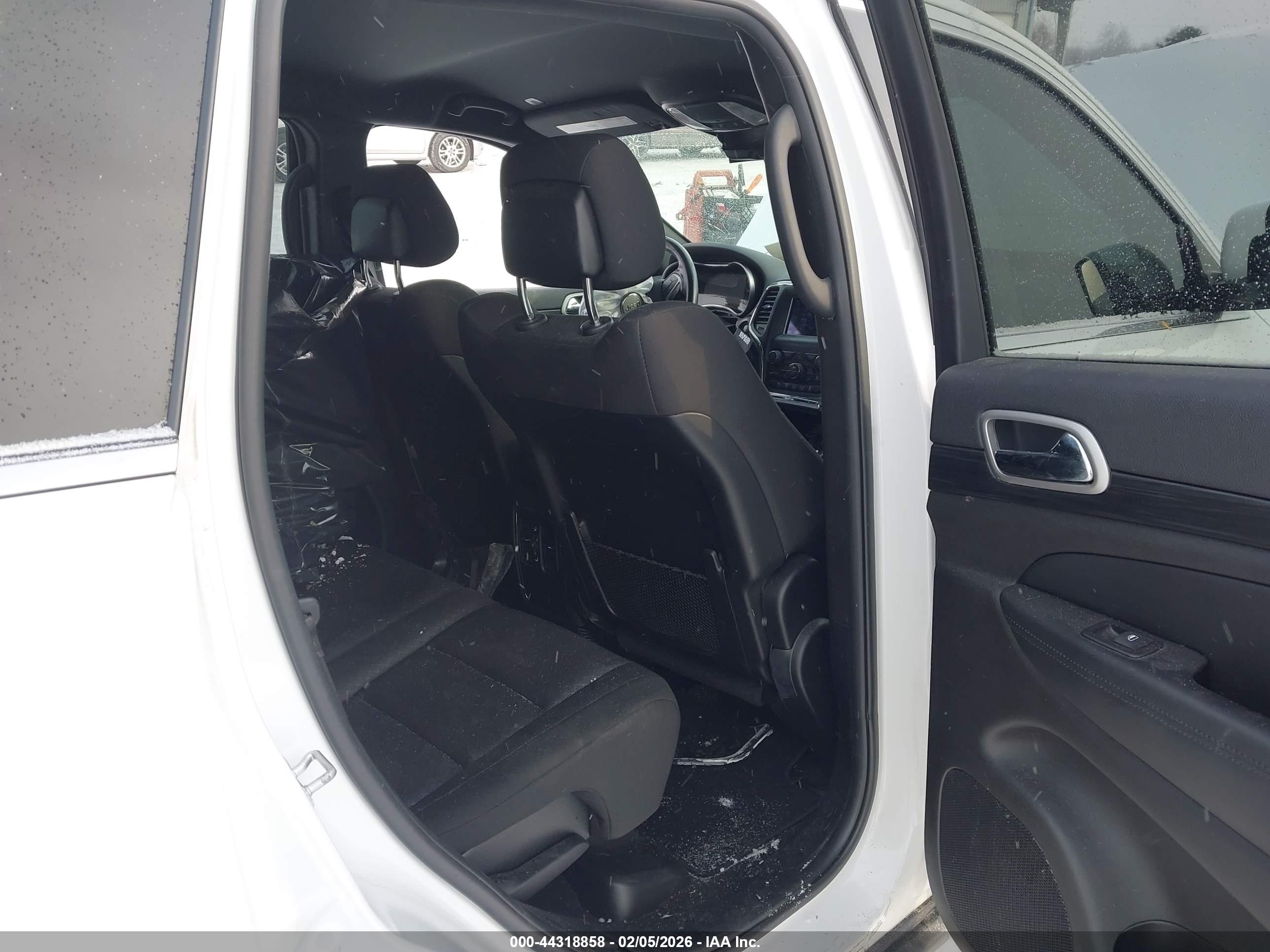 JEEP GRAND image 8