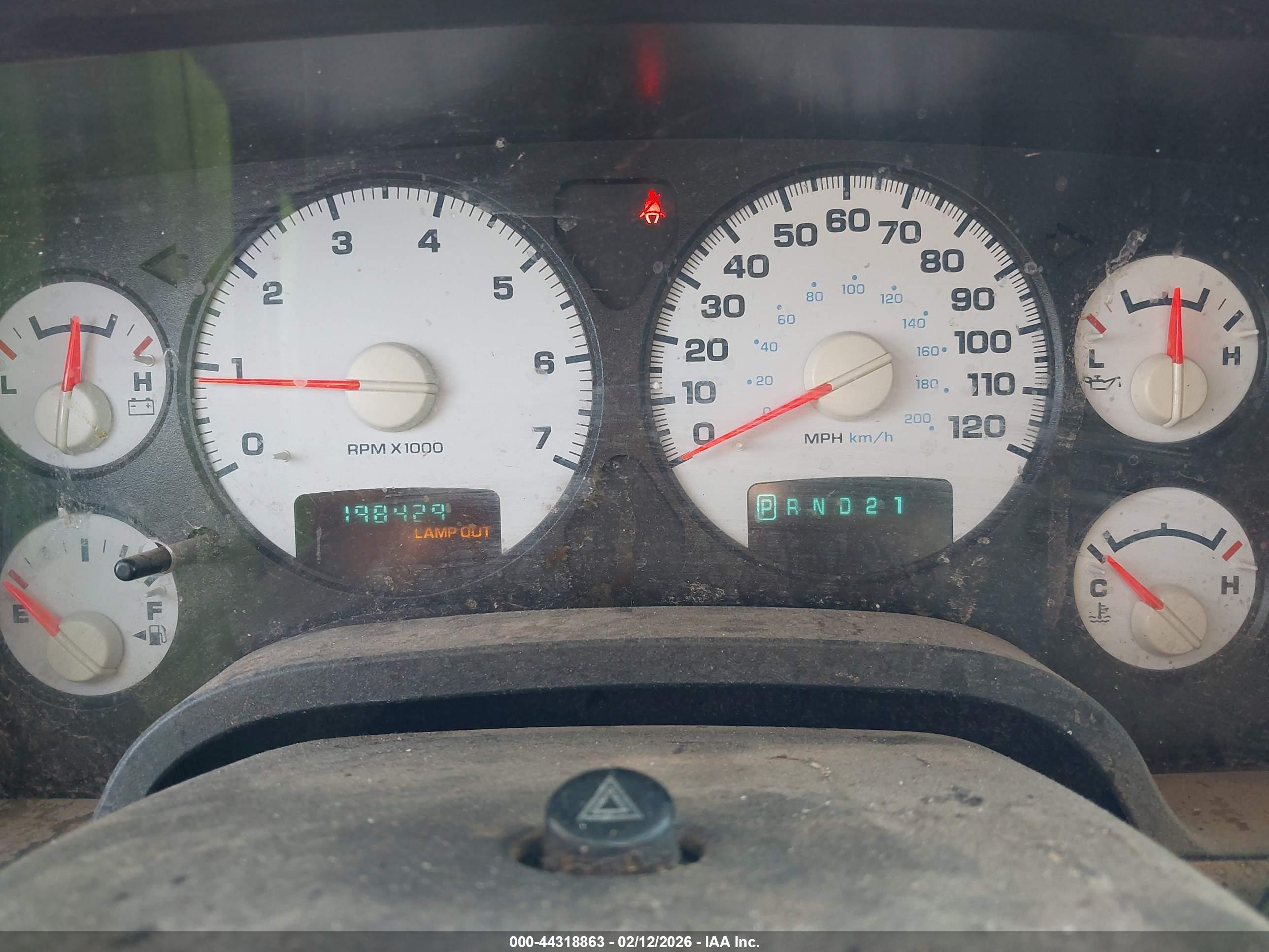 DODGE RAM image 7
