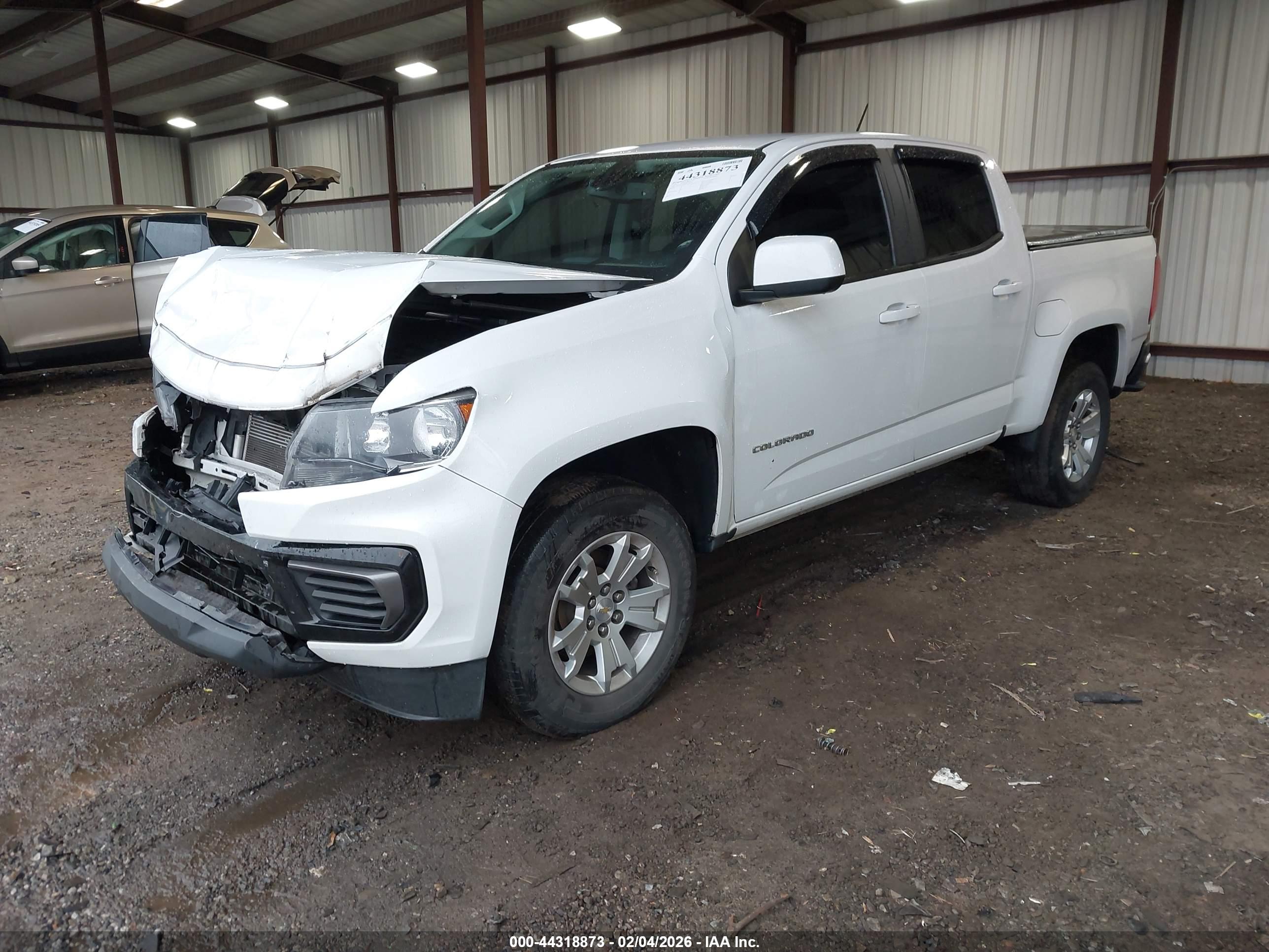 CHEVROLET COLORADO image 2