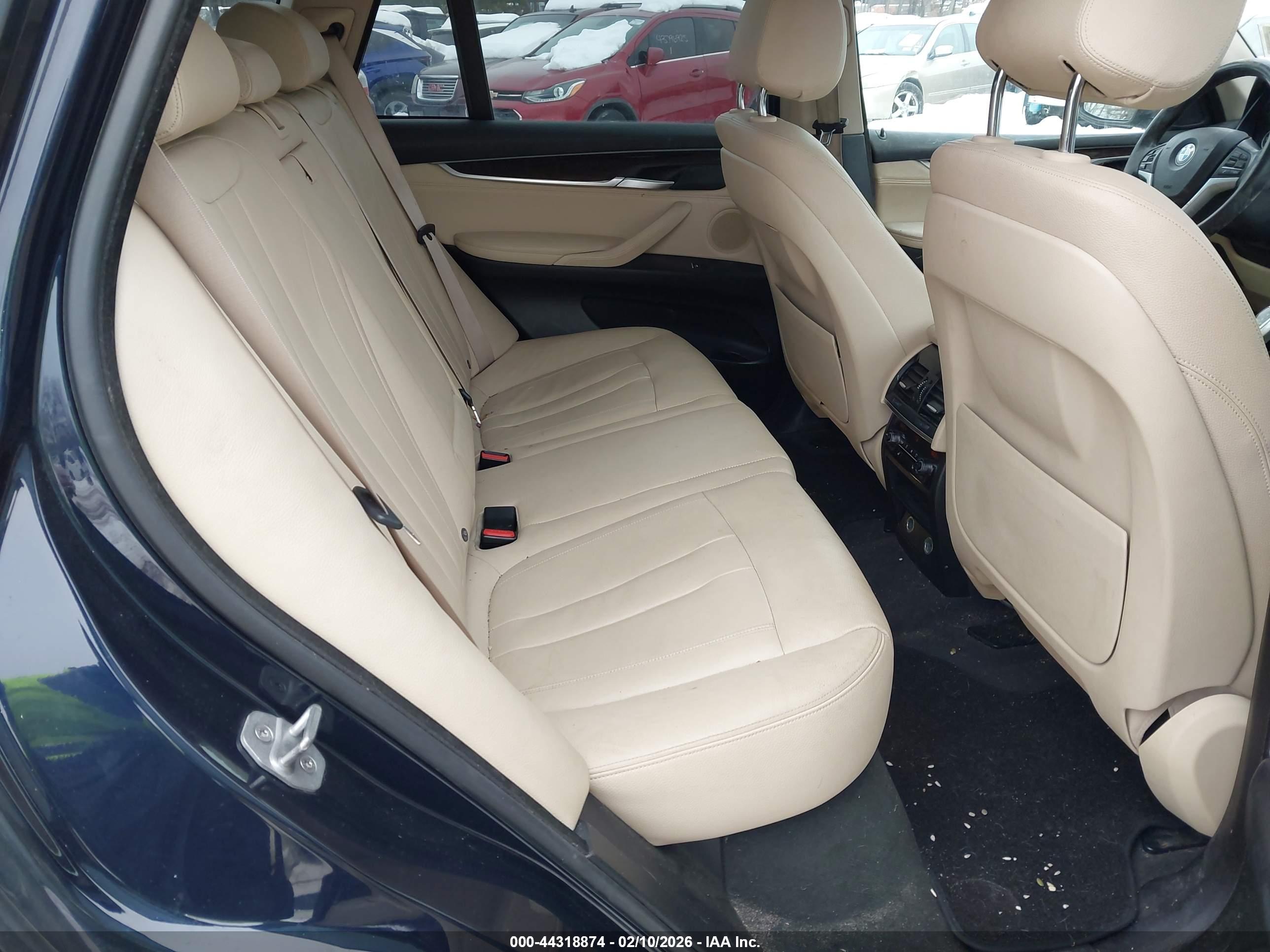 BMW X5 image 8