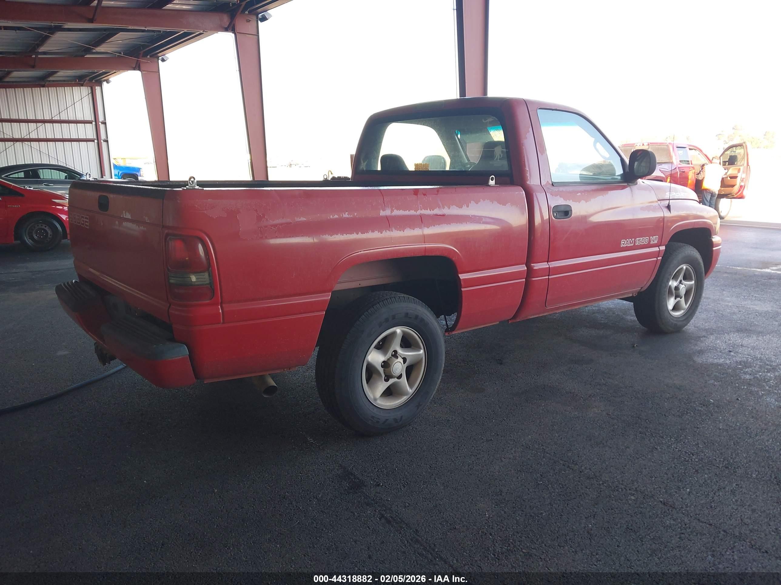 DODGE RAM image 4