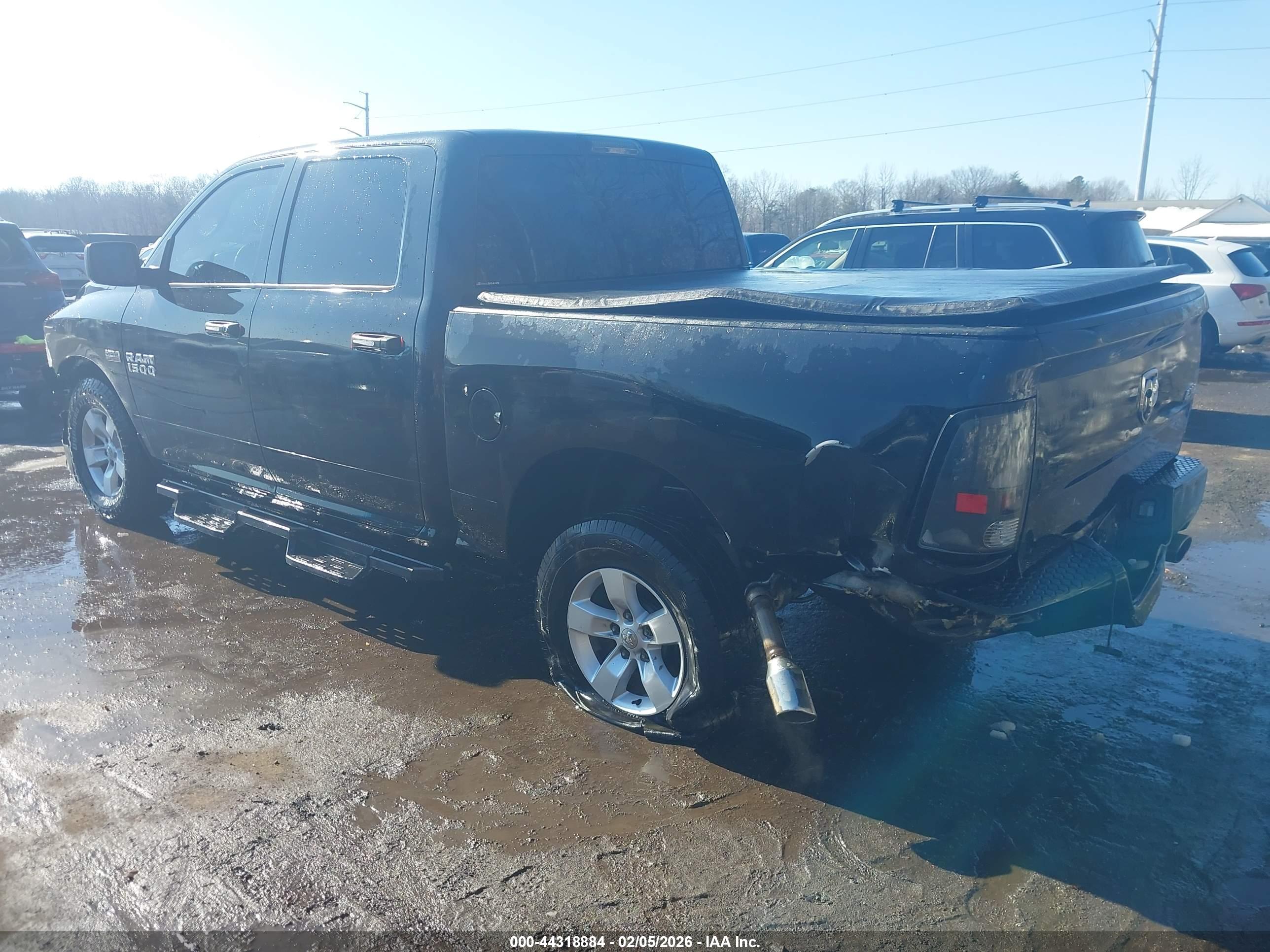 RAM 1500 image 3