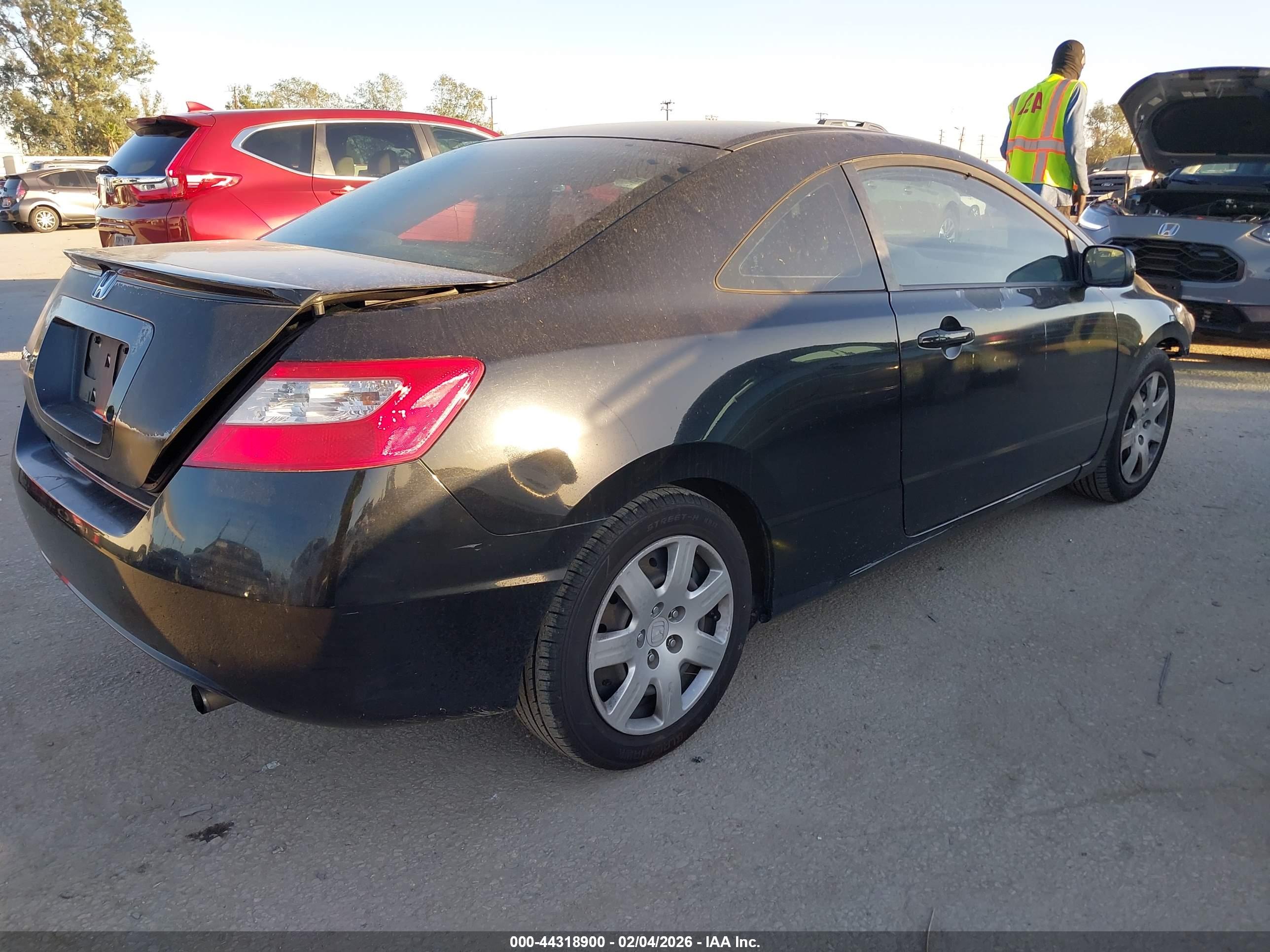 HONDA CIVIC image 4