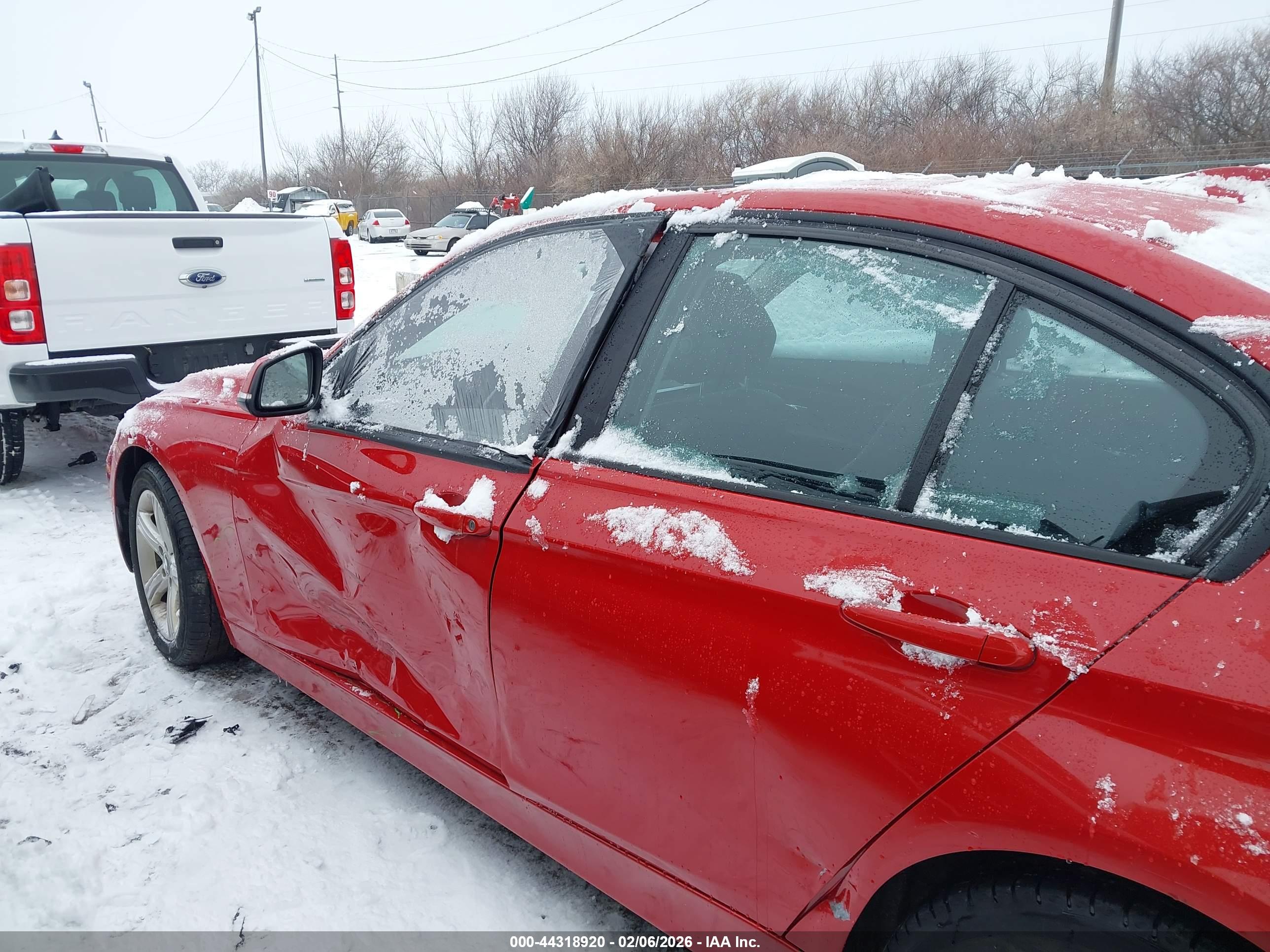 BMW 328I image 6