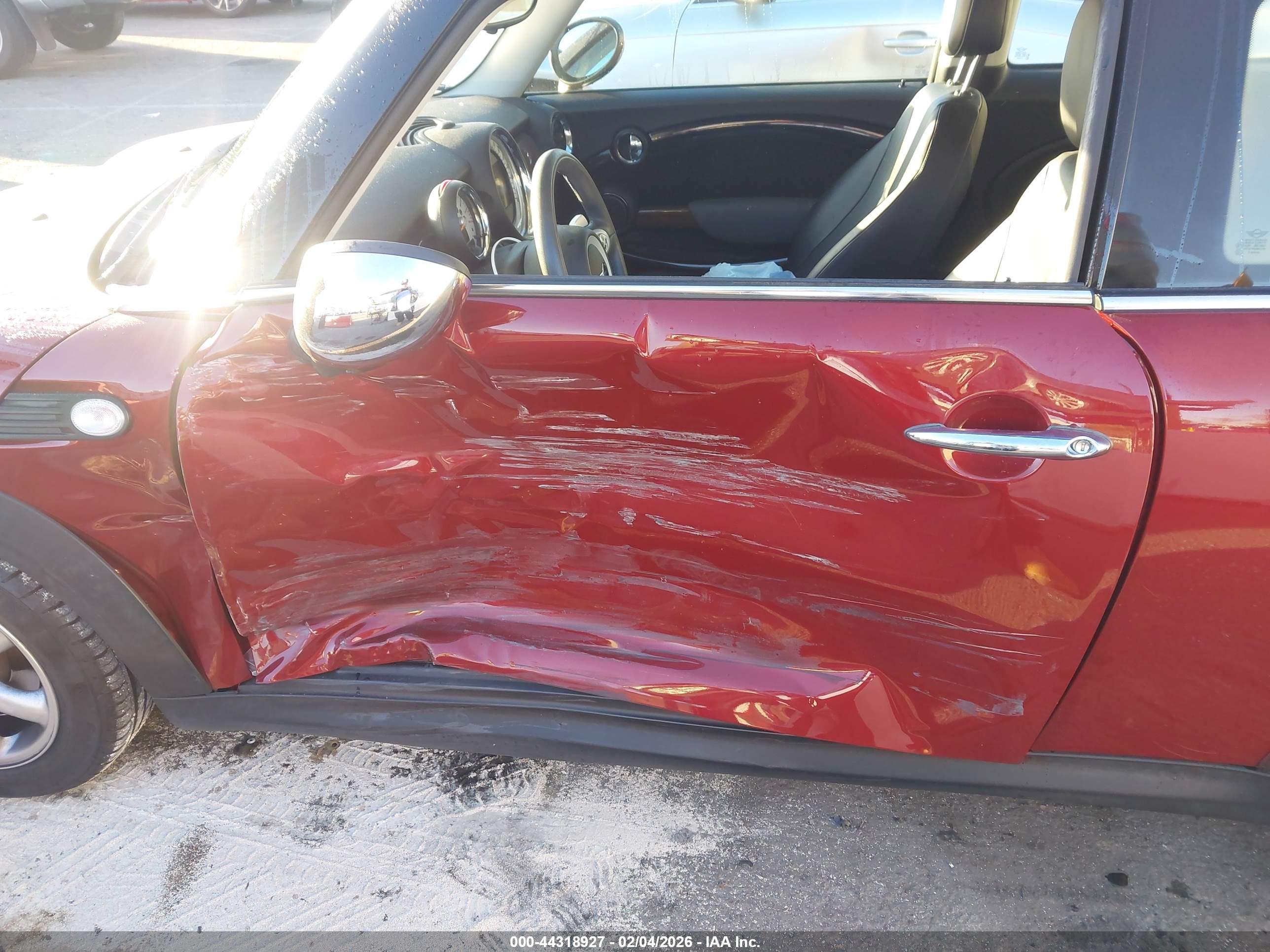 MINI COOPER image 6