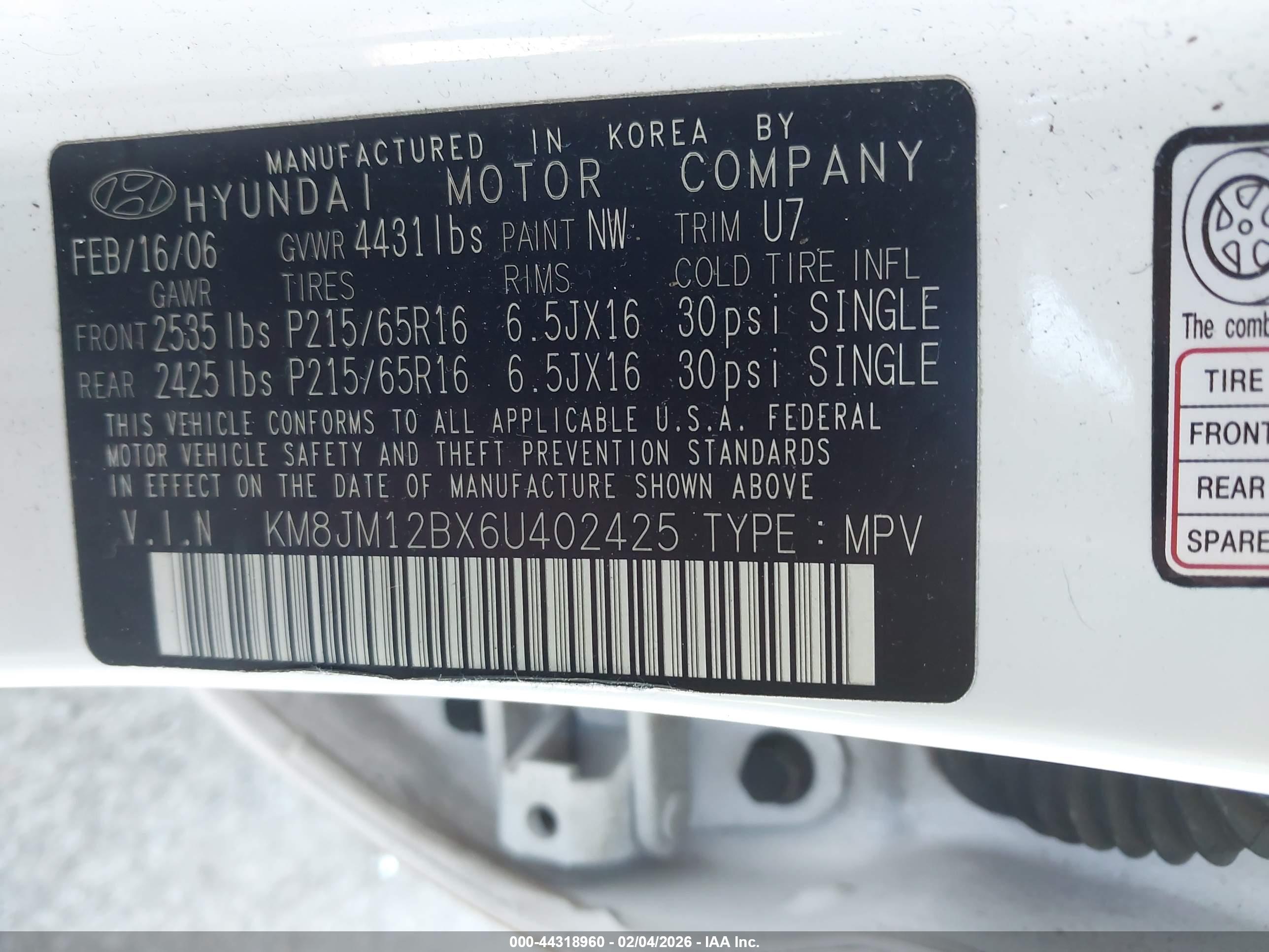 HYUNDAI TUCSON image 9