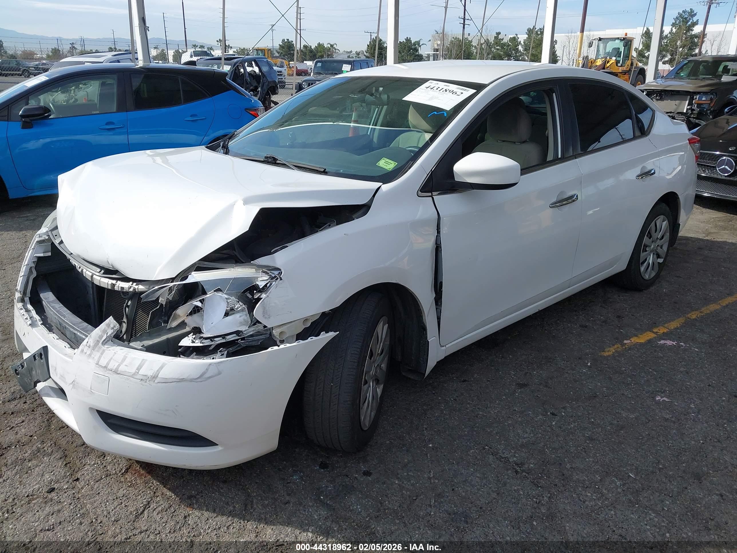 NISSAN SENTRA image 2
