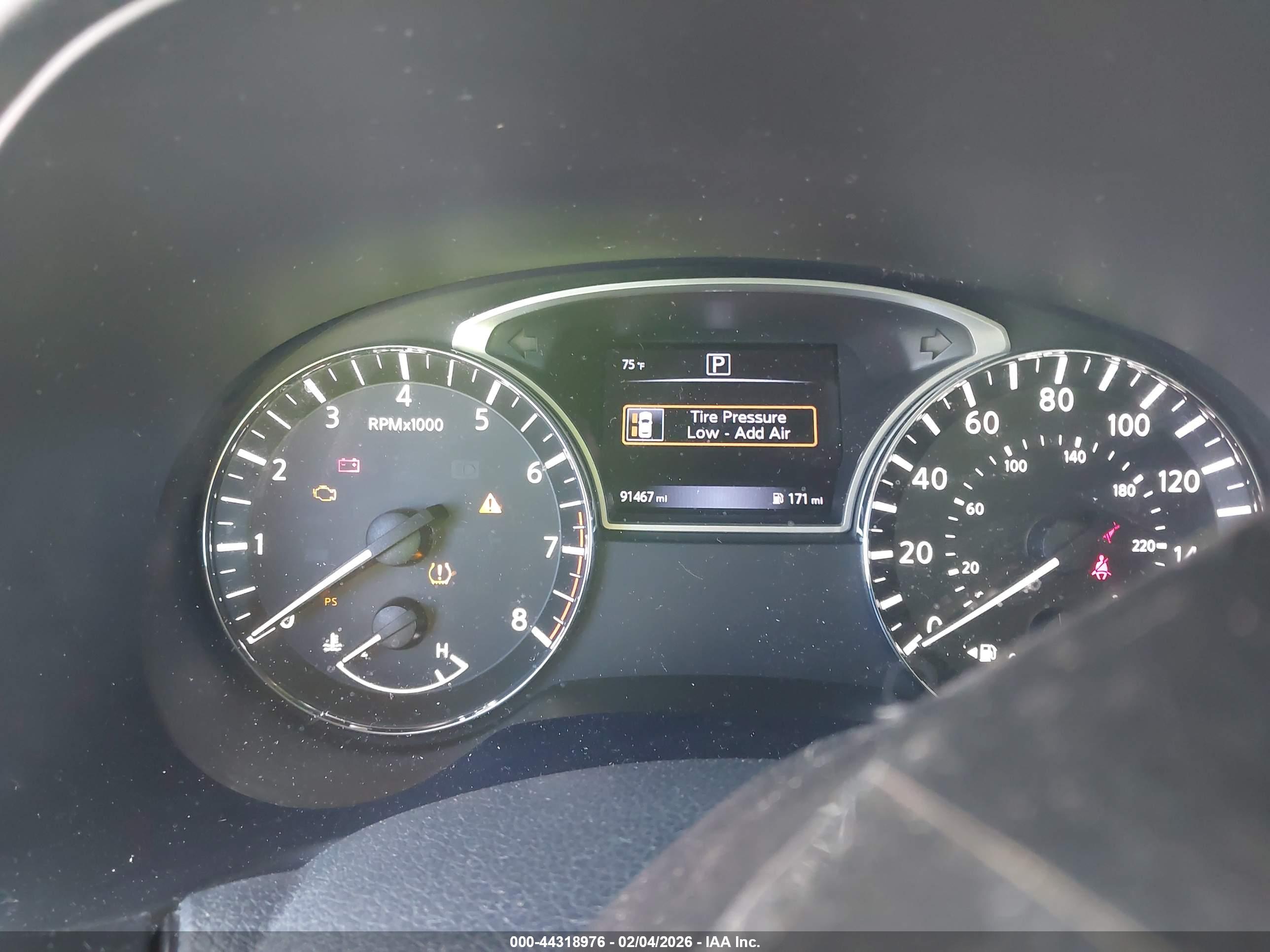 NISSAN PATHFINDER image 7