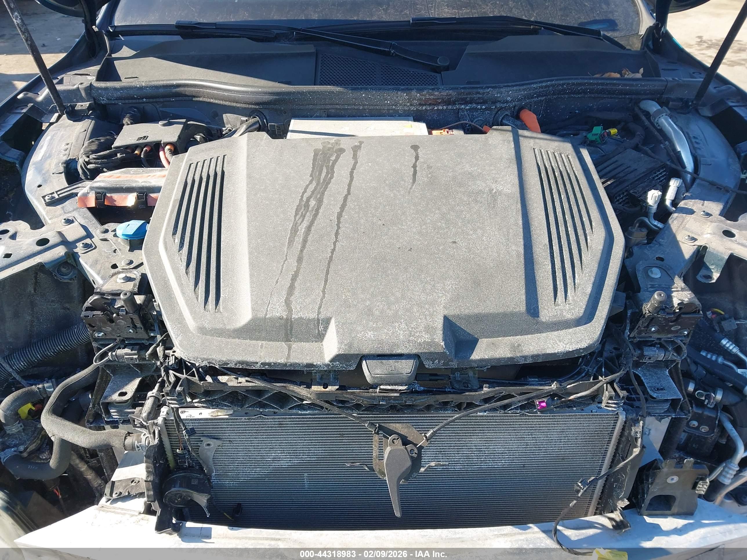 AUDI E-TRON image 10