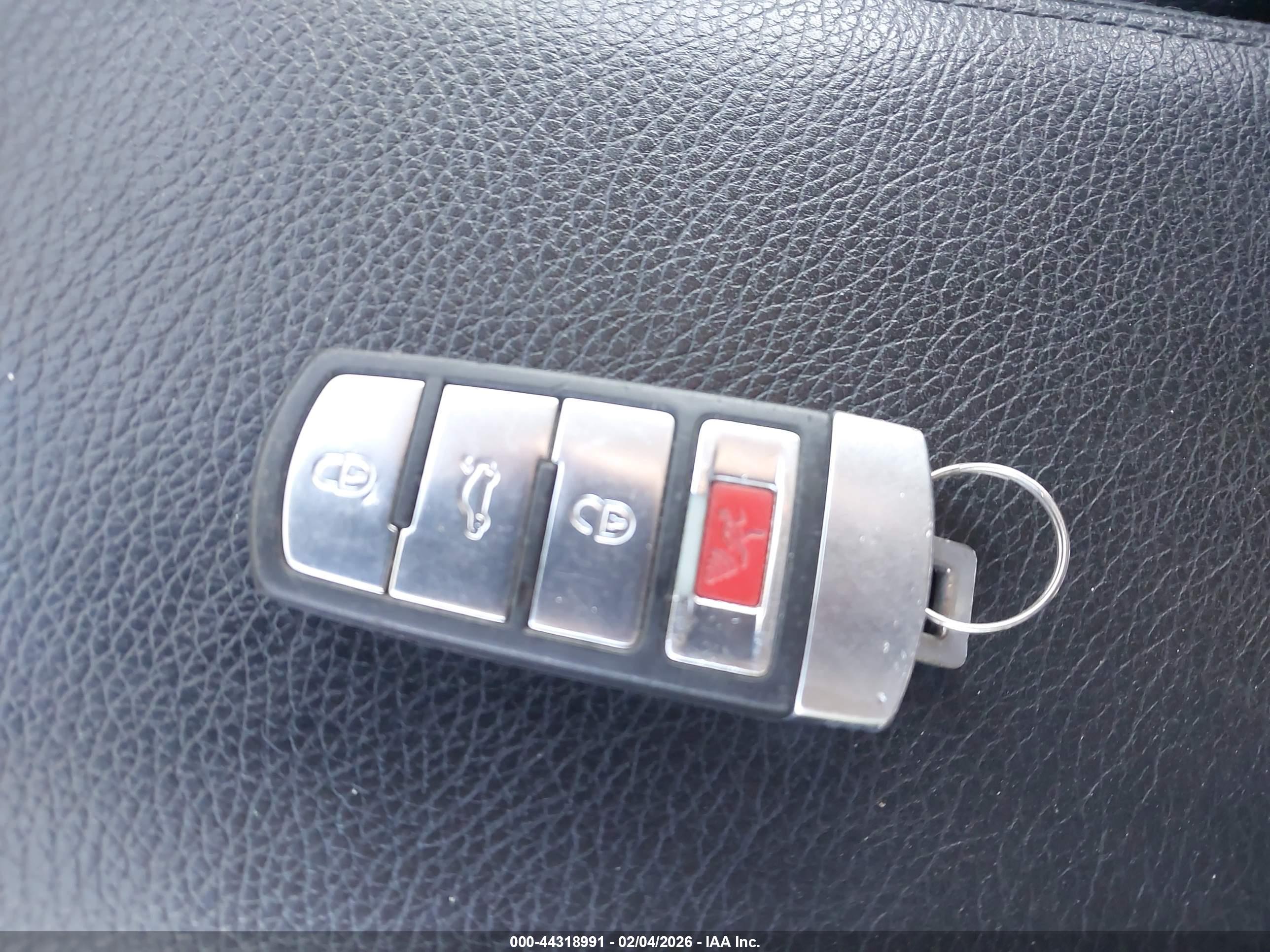 VOLKSWAGEN CC image 11