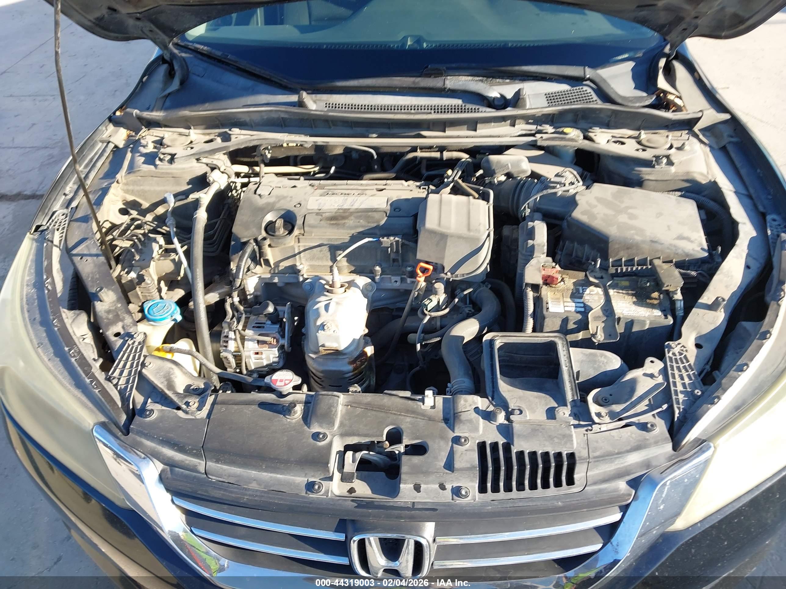 HONDA ACCORD image 10