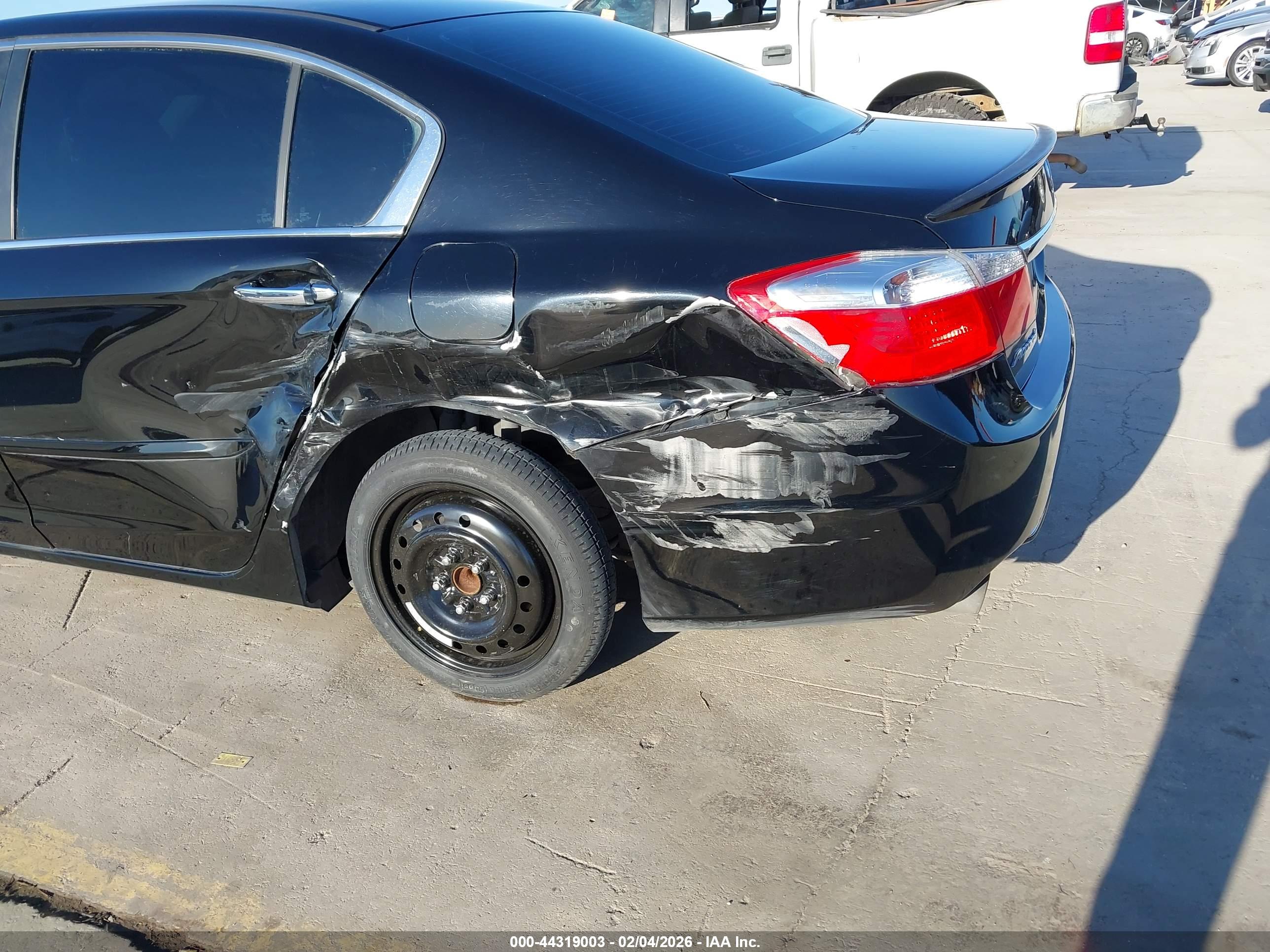 HONDA ACCORD image 6
