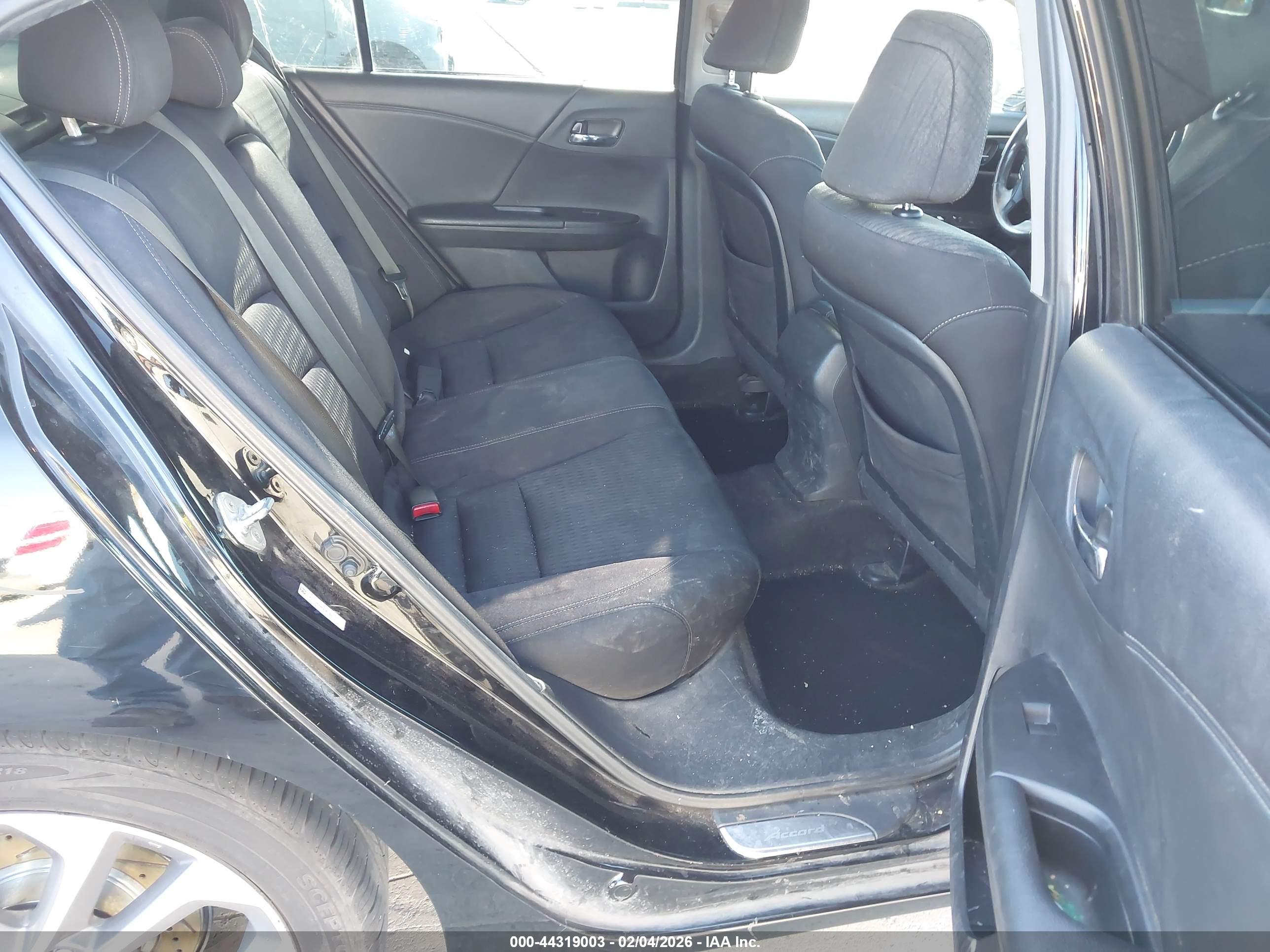 HONDA ACCORD image 8
