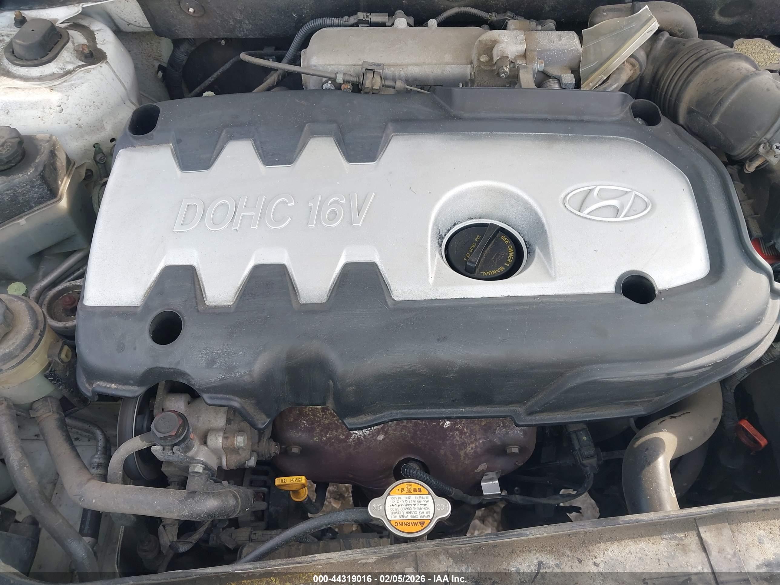HYUNDAI ACCENT image 10