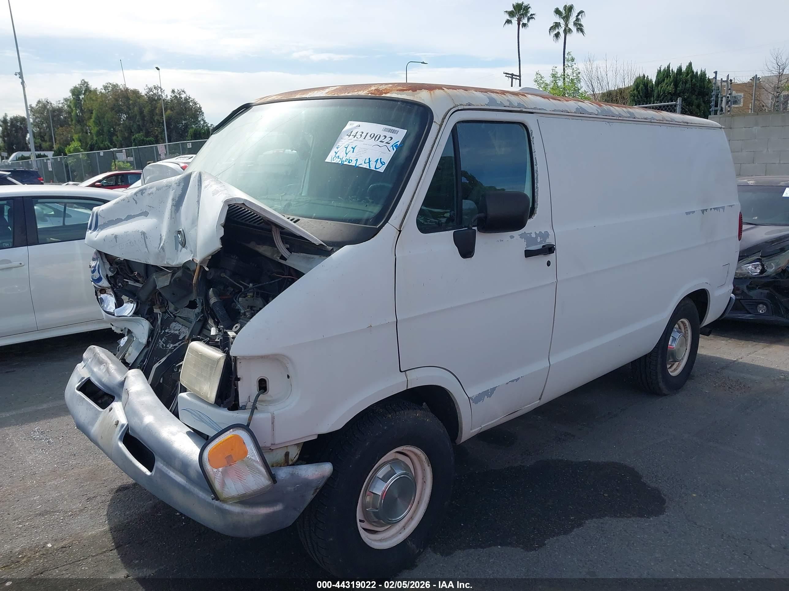 DODGE RAM image 2