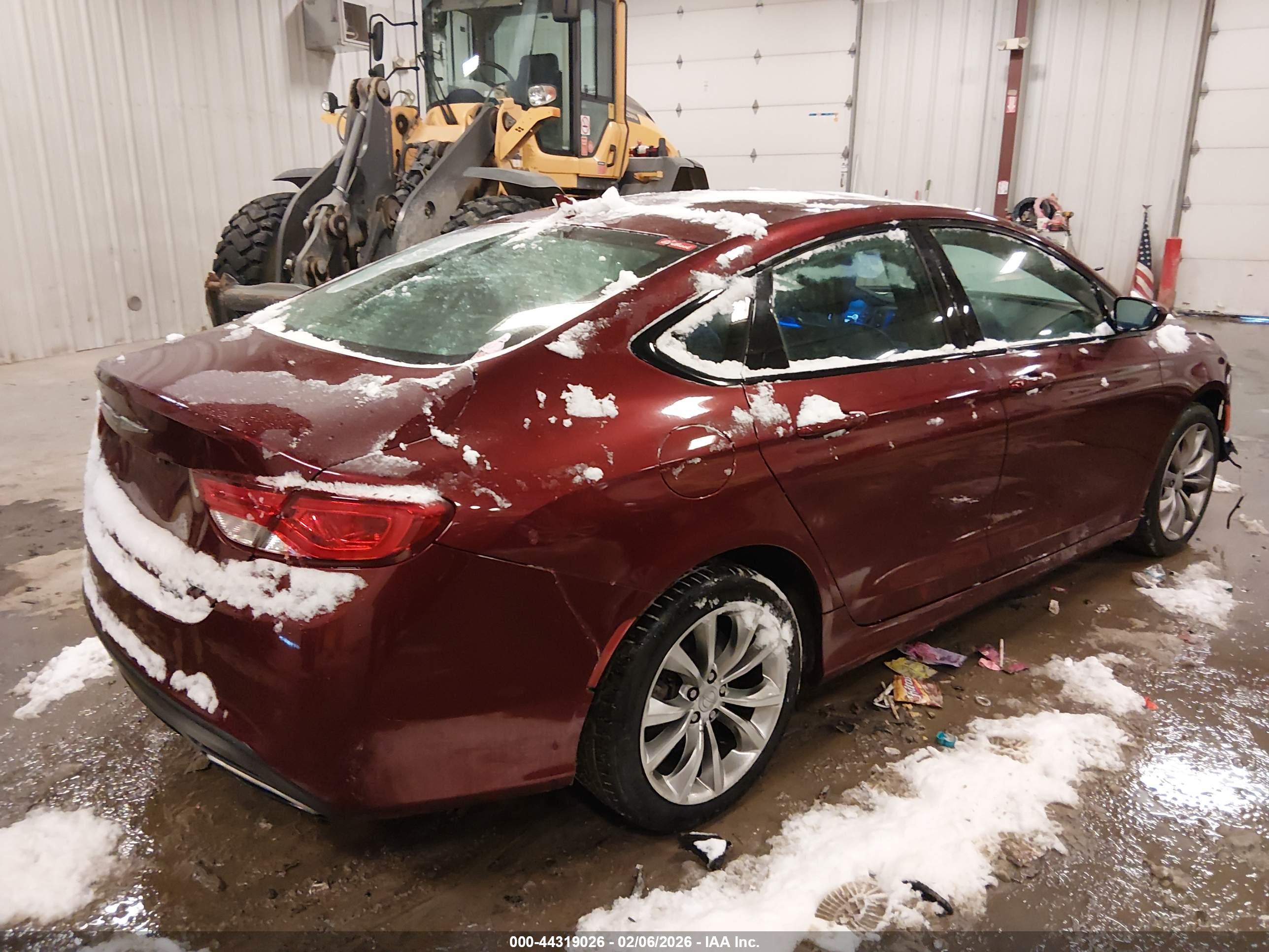 CHRYSLER 200 image 4