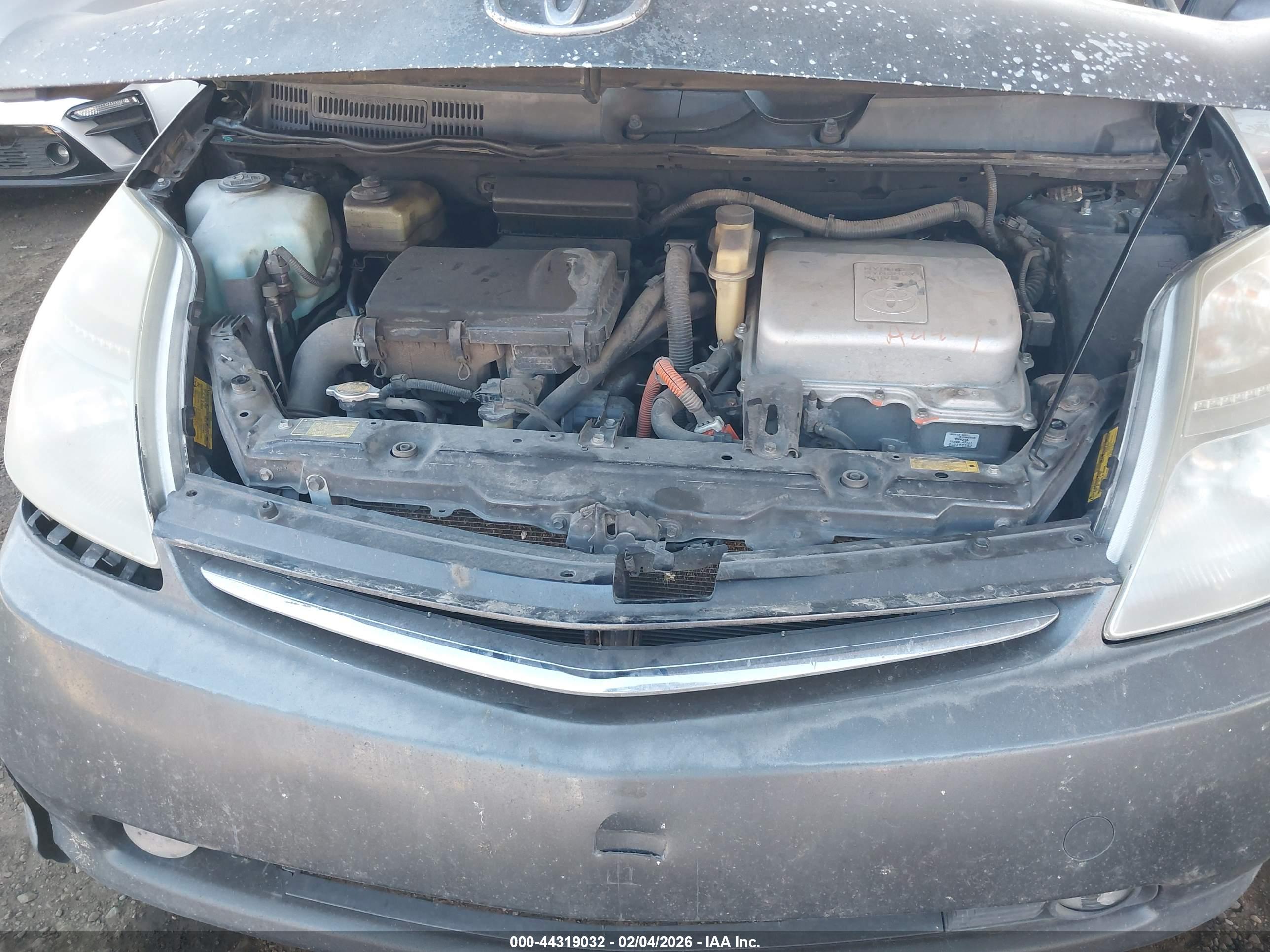 TOYOTA PRIUS image 10