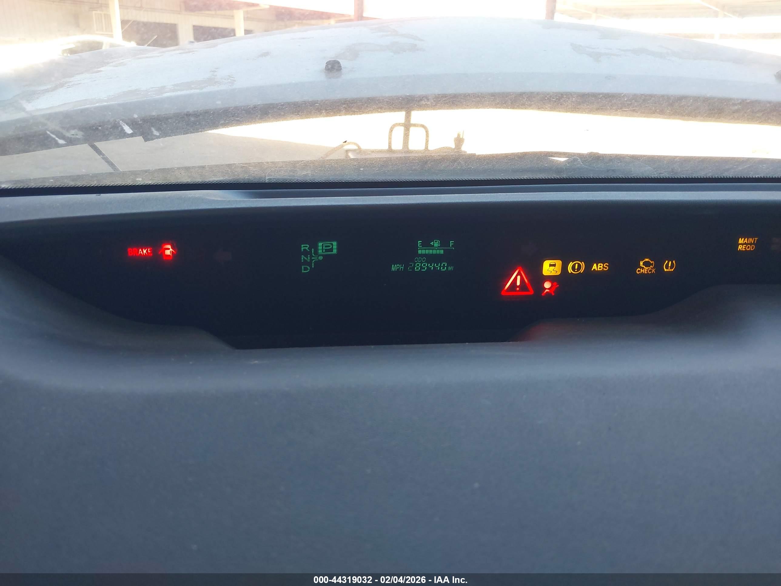 TOYOTA PRIUS image 7