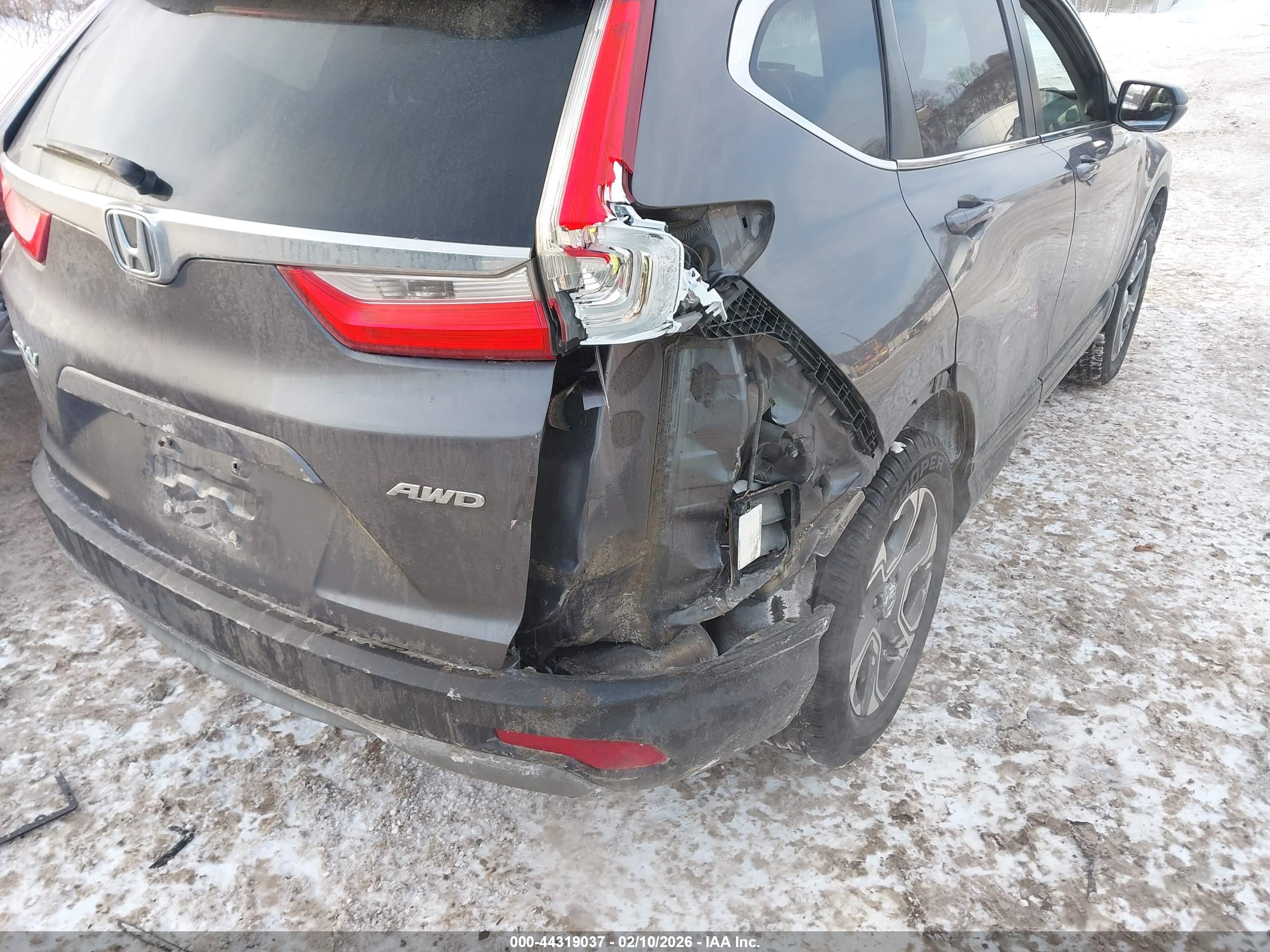 HONDA CR-V image 6
