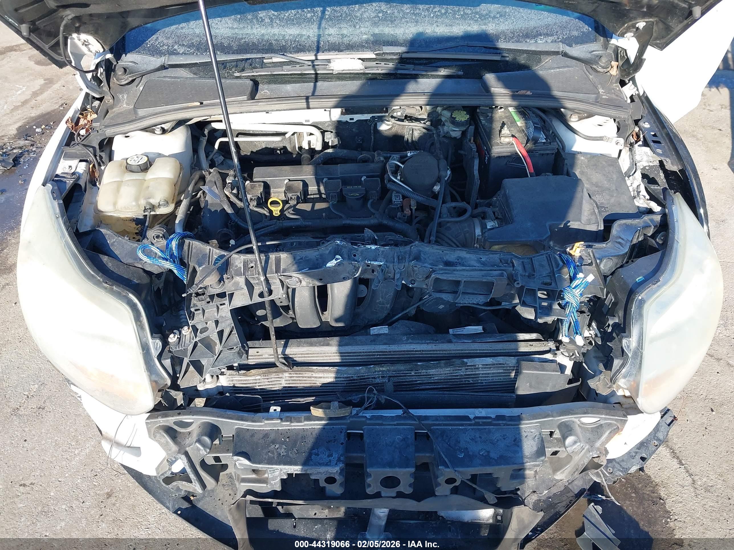 FORD FOCUS image 10