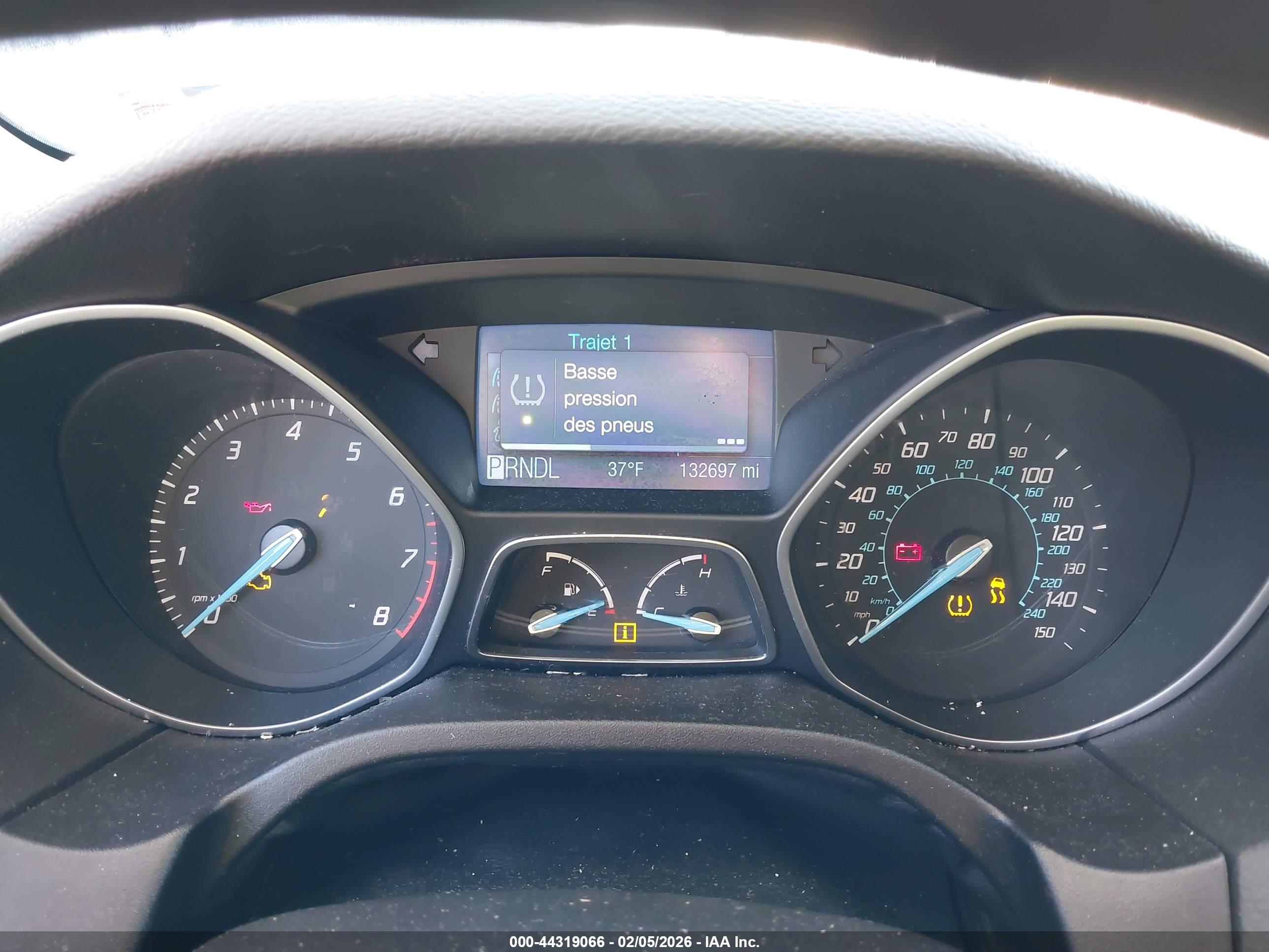 FORD FOCUS image 7