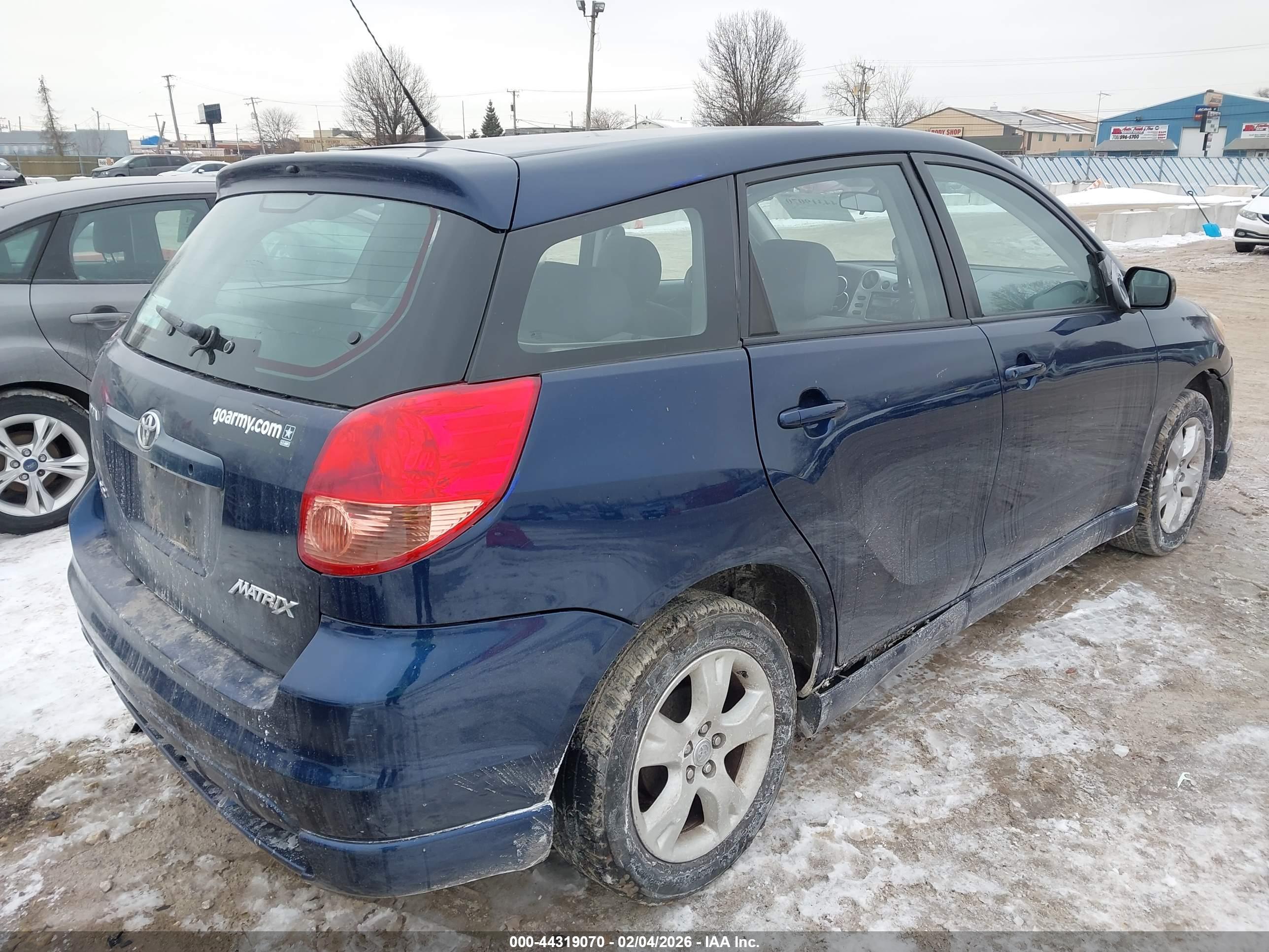 TOYOTA MATRIX image 4