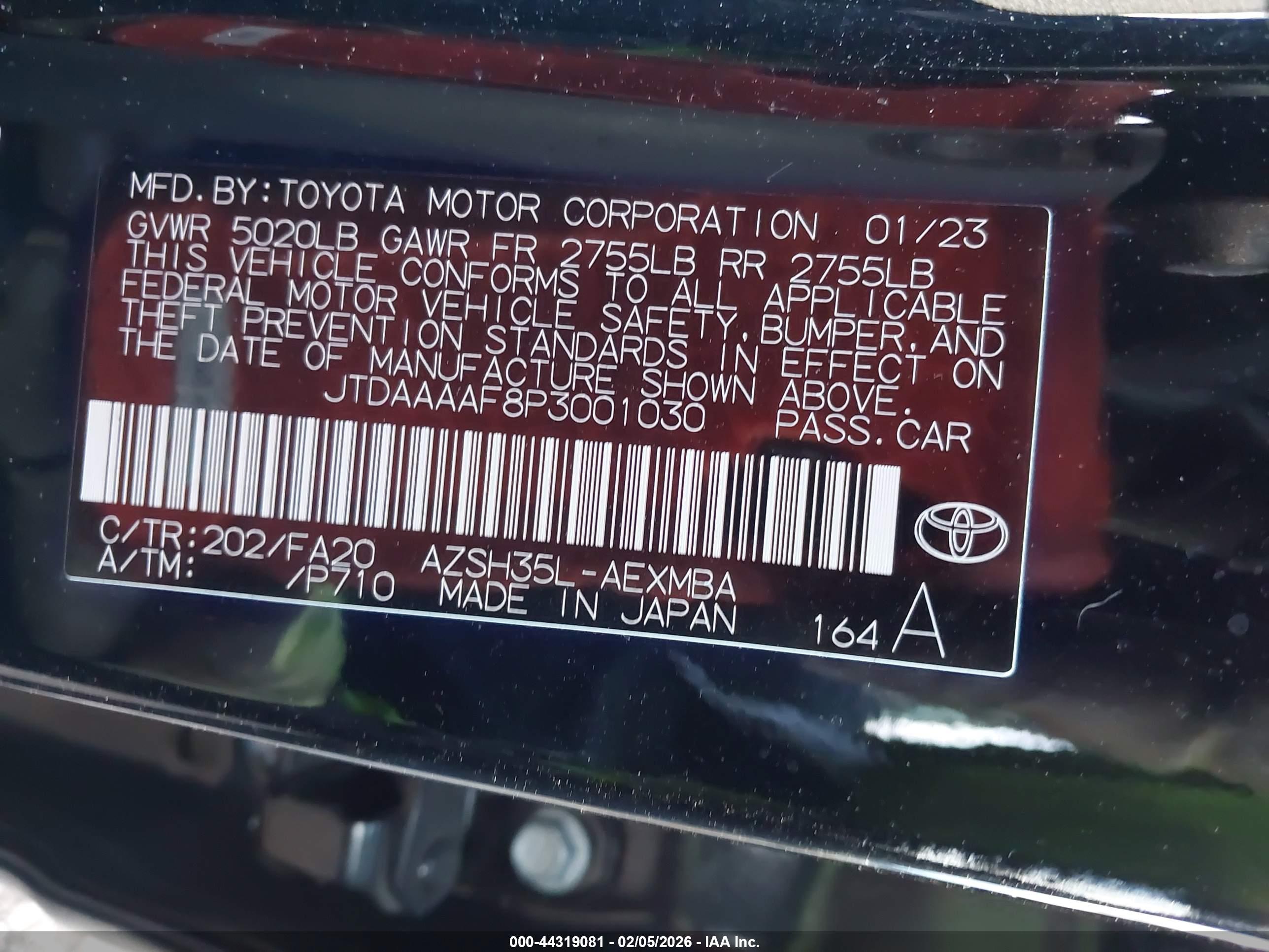 TOYOTA CROWN image 9