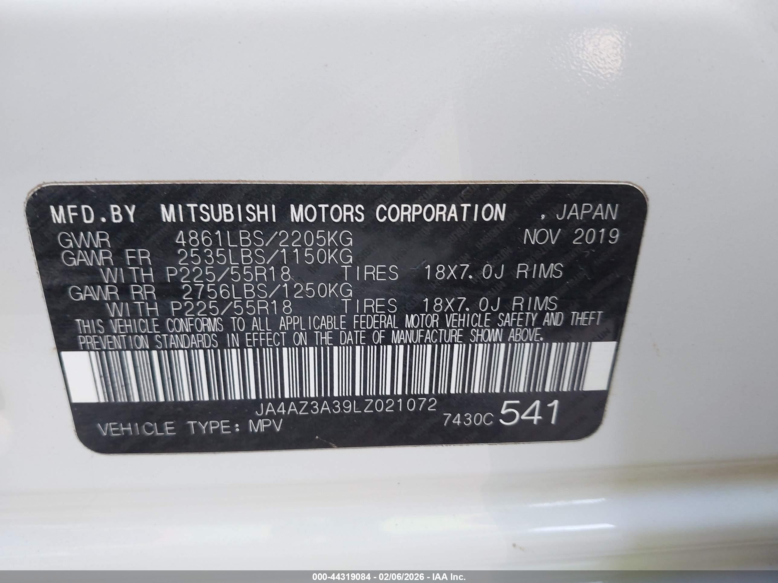 MITSUBISHI OUTLANDER image 9