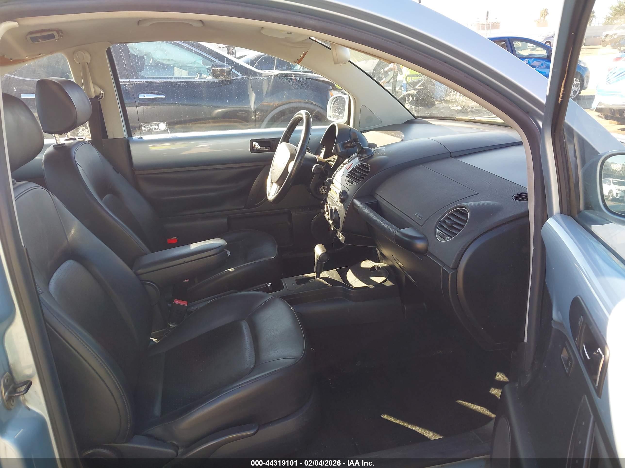 VOLKSWAGEN NEW image 5