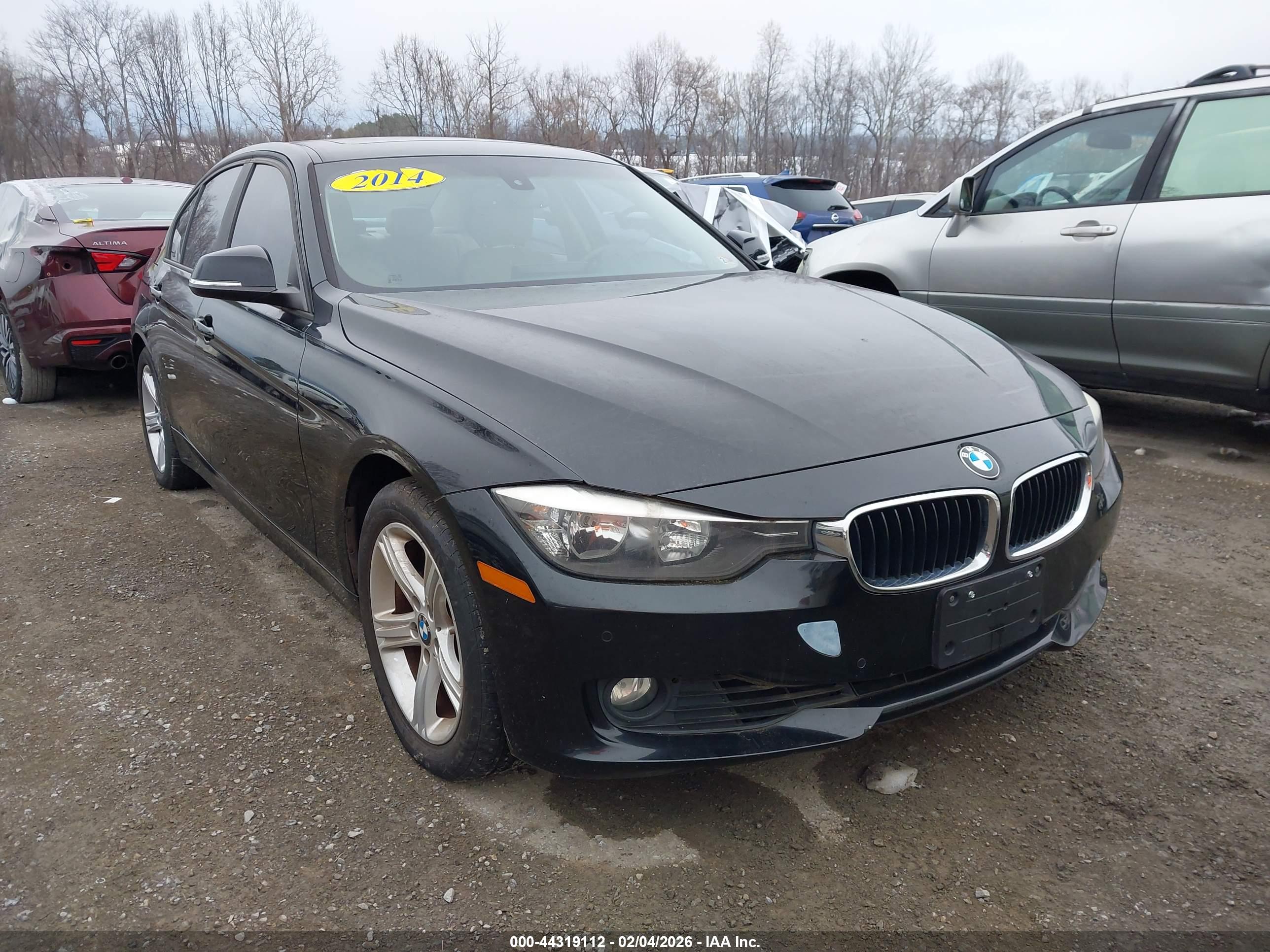 BMW 328I image 6