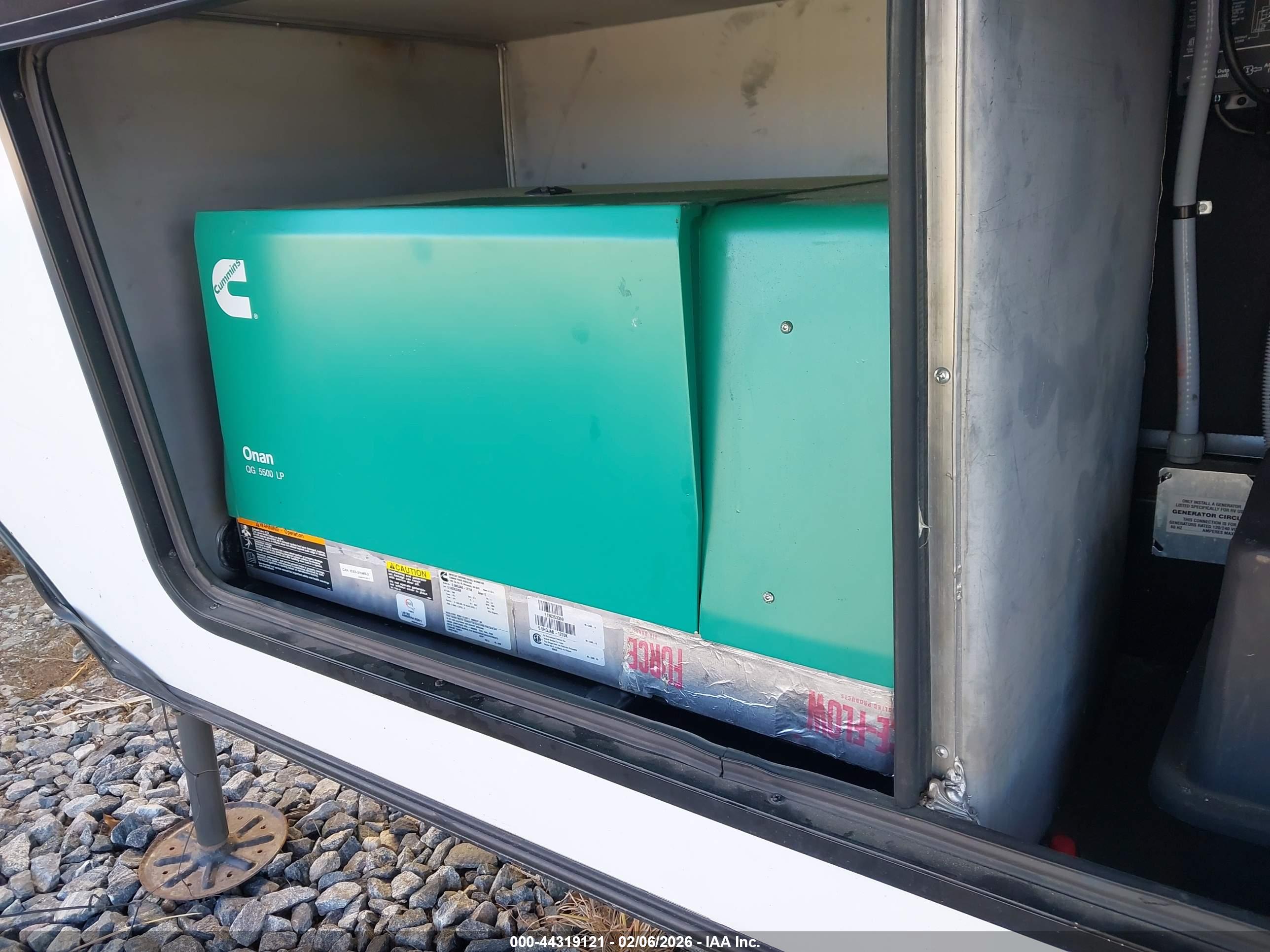 HEARTLAND RV image 10