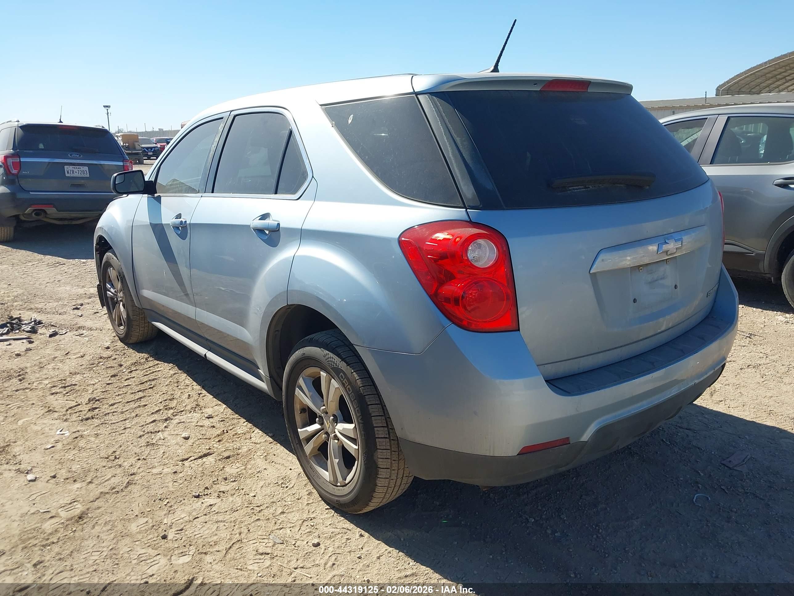 CHEVROLET EQUINOX image 3