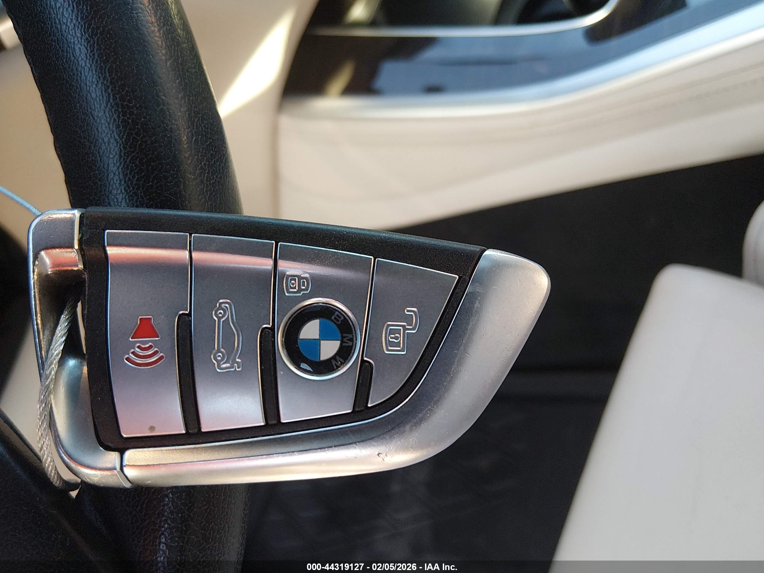 BMW X5 image 11
