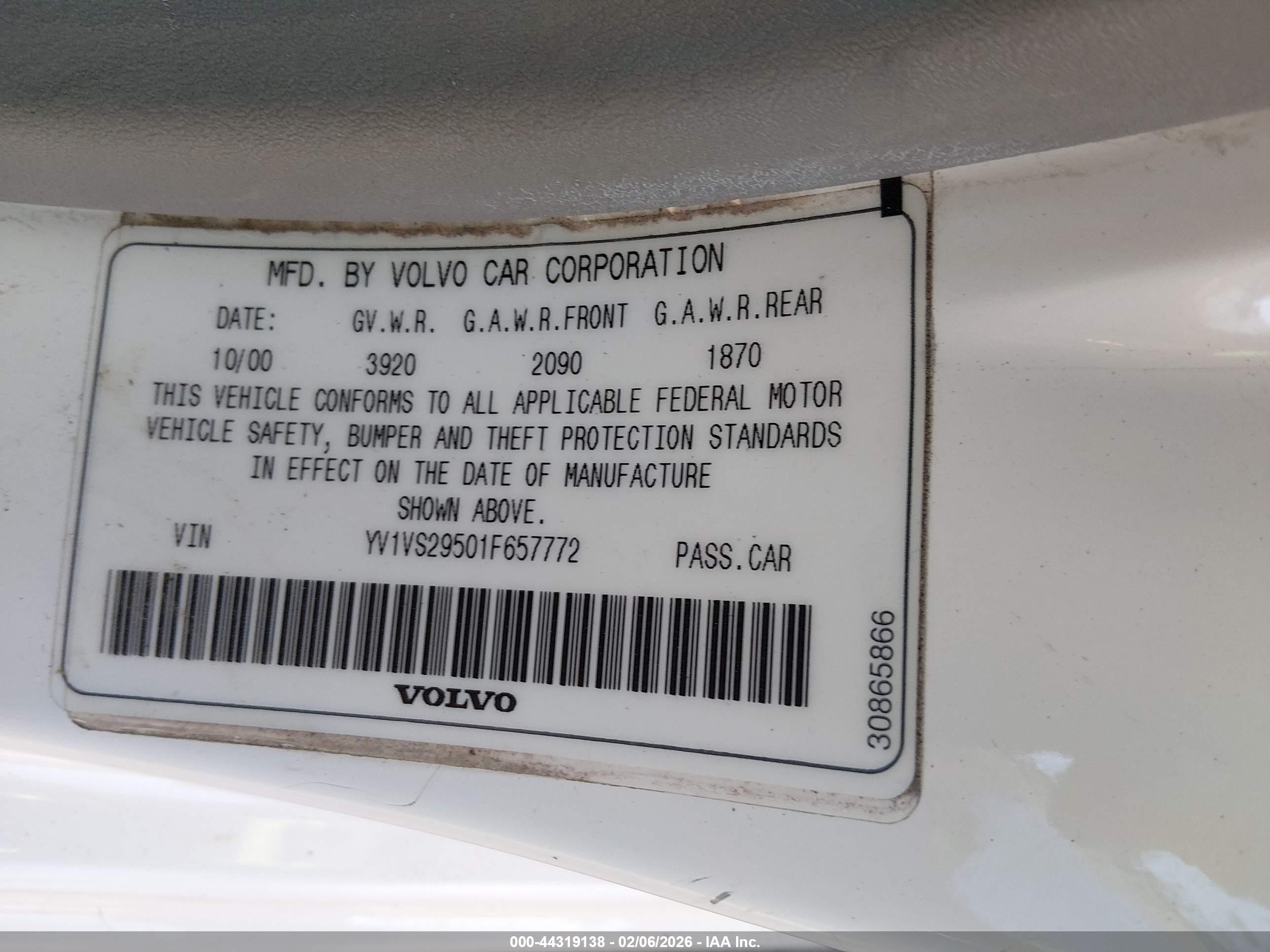 VOLVO S40 image 9