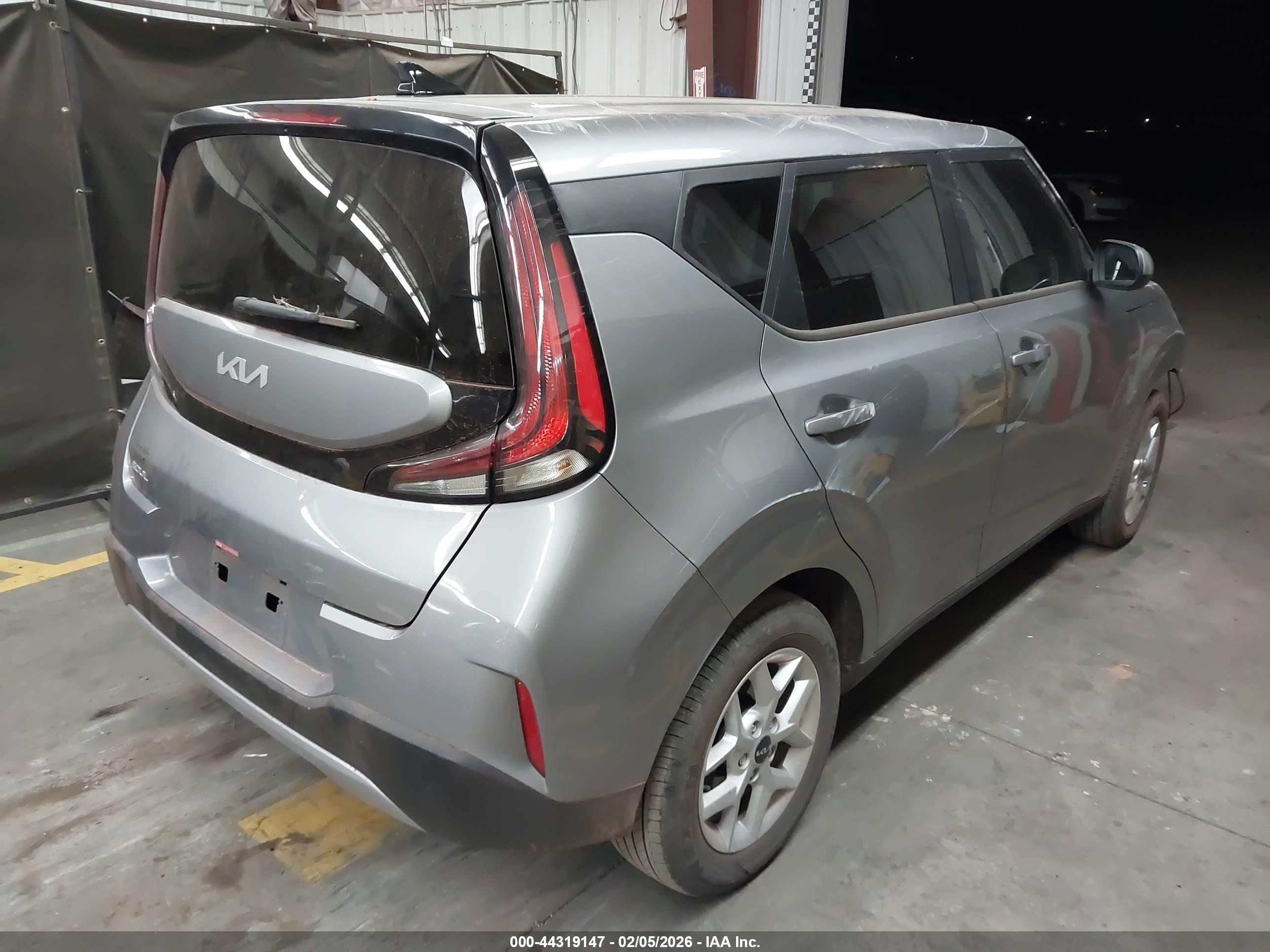 KIA SOUL image 4
